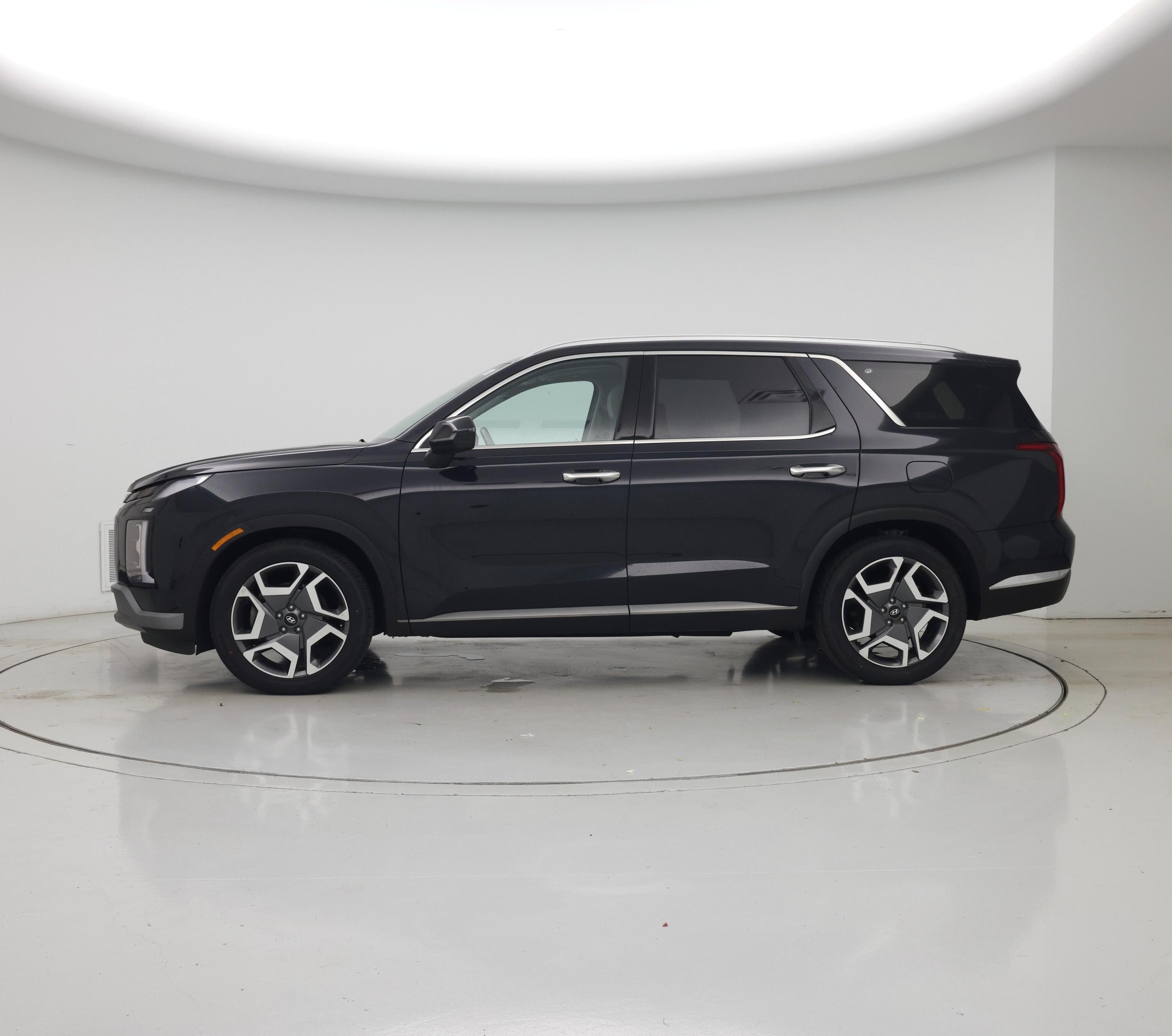 Thumbnail: 2023 Hyundai Palisade - 3