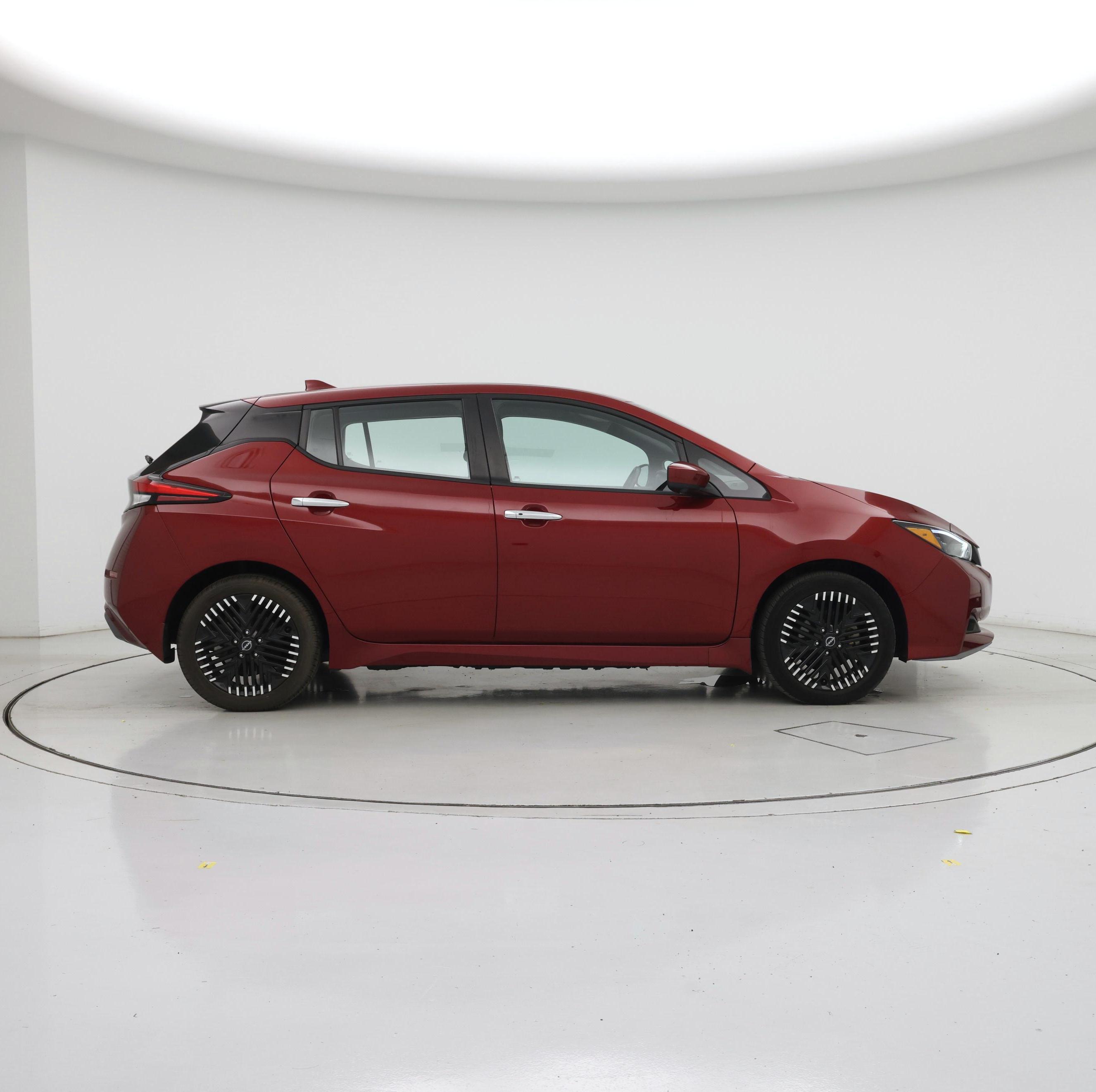 Thumbnail: 2023 Nissan Leaf - 7
