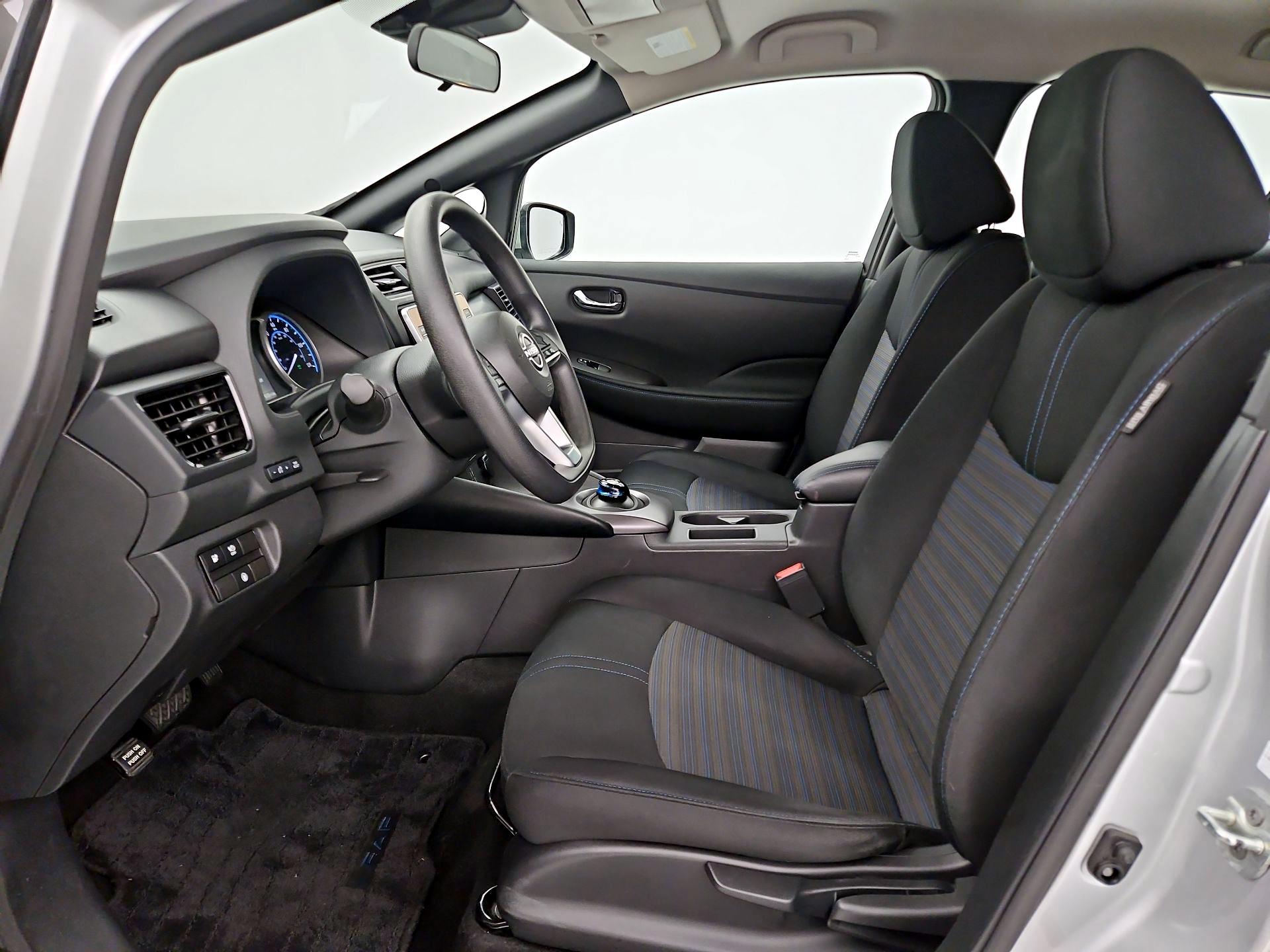 Thumbnail: 2023 Nissan Leaf - 11