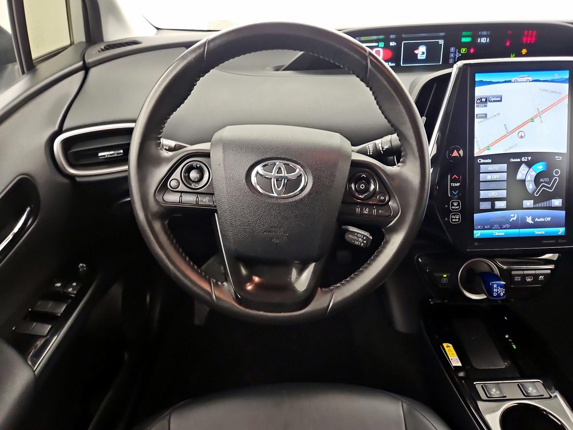 Thumbnail: 2021 Toyota Prius Prime - 10