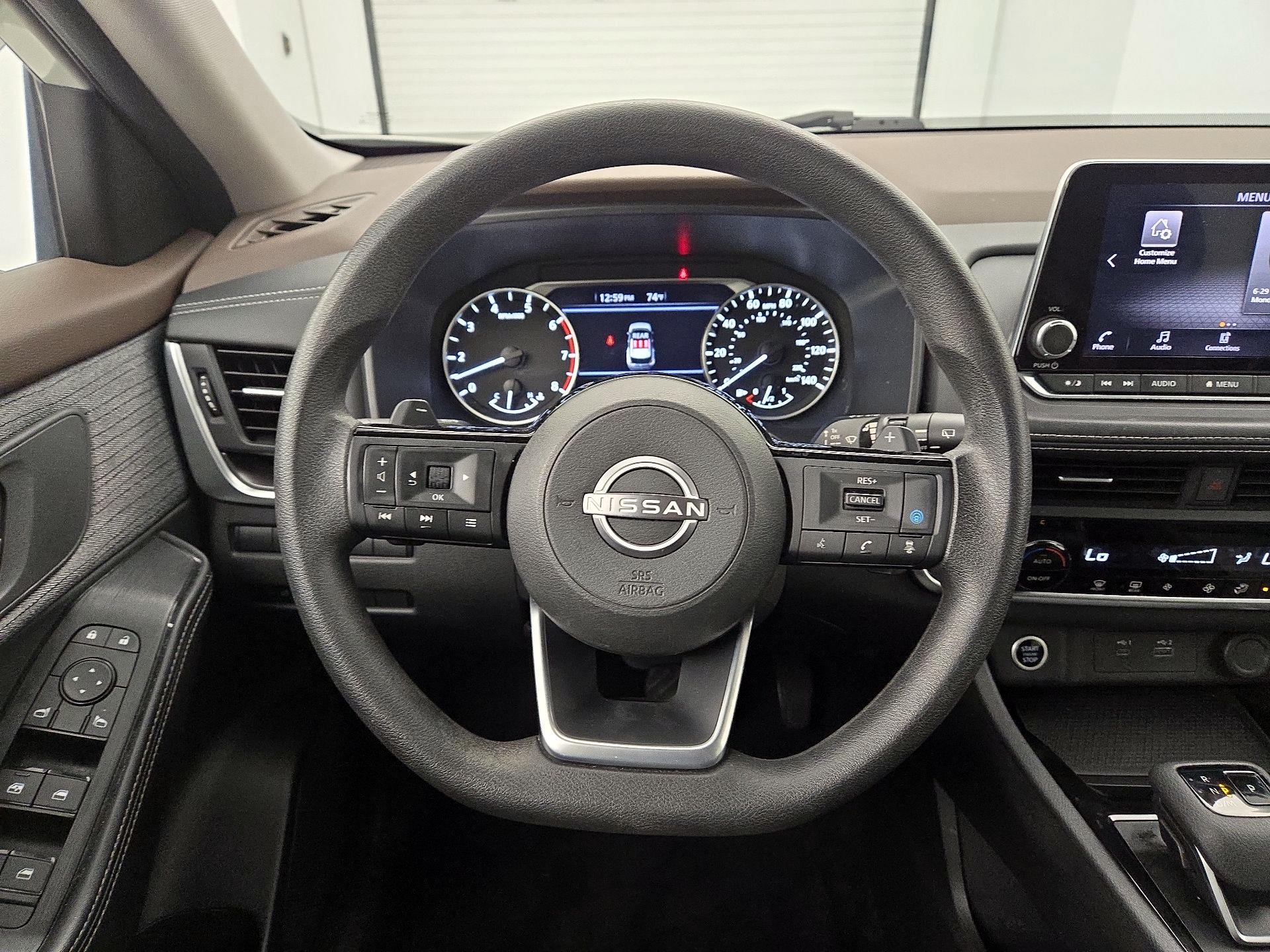 Thumbnail: 2023 Nissan Rogue - 10