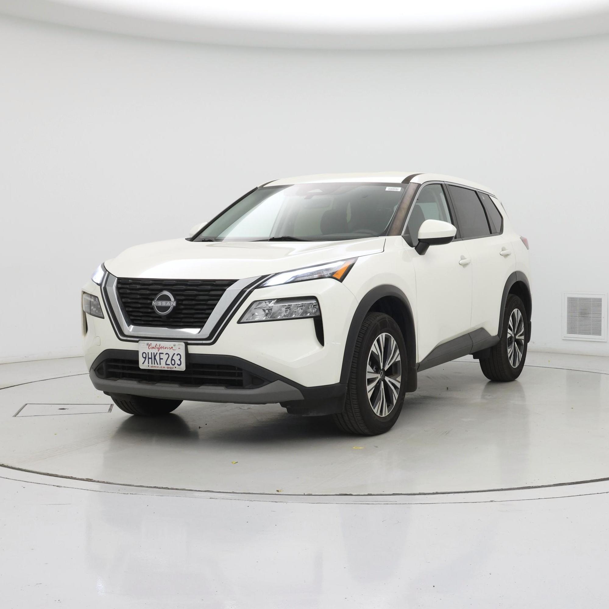 Thumbnail: 2023 Nissan Rogue - 4
