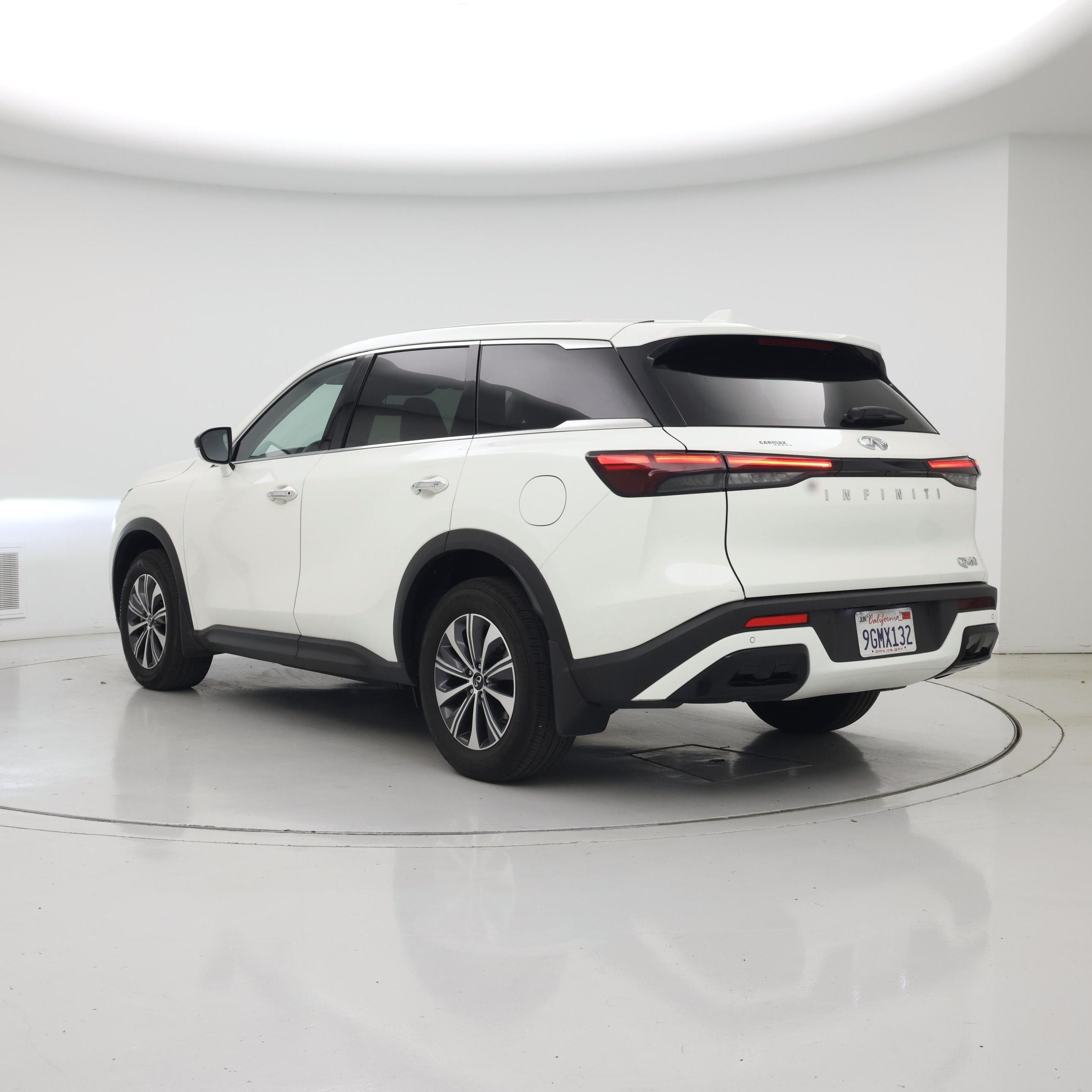 Thumbnail: 2023 INFINITI QX60 - 2