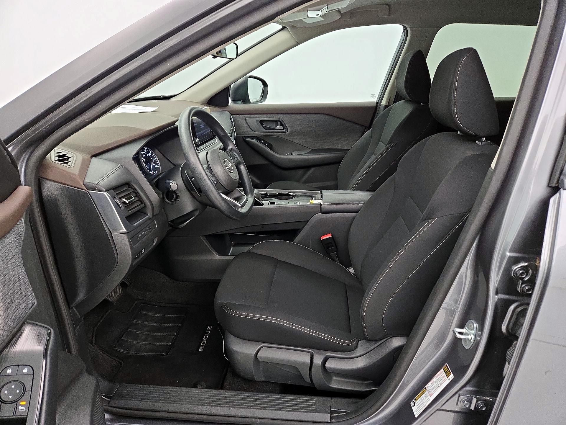 Thumbnail: 2023 Nissan Rogue - 11