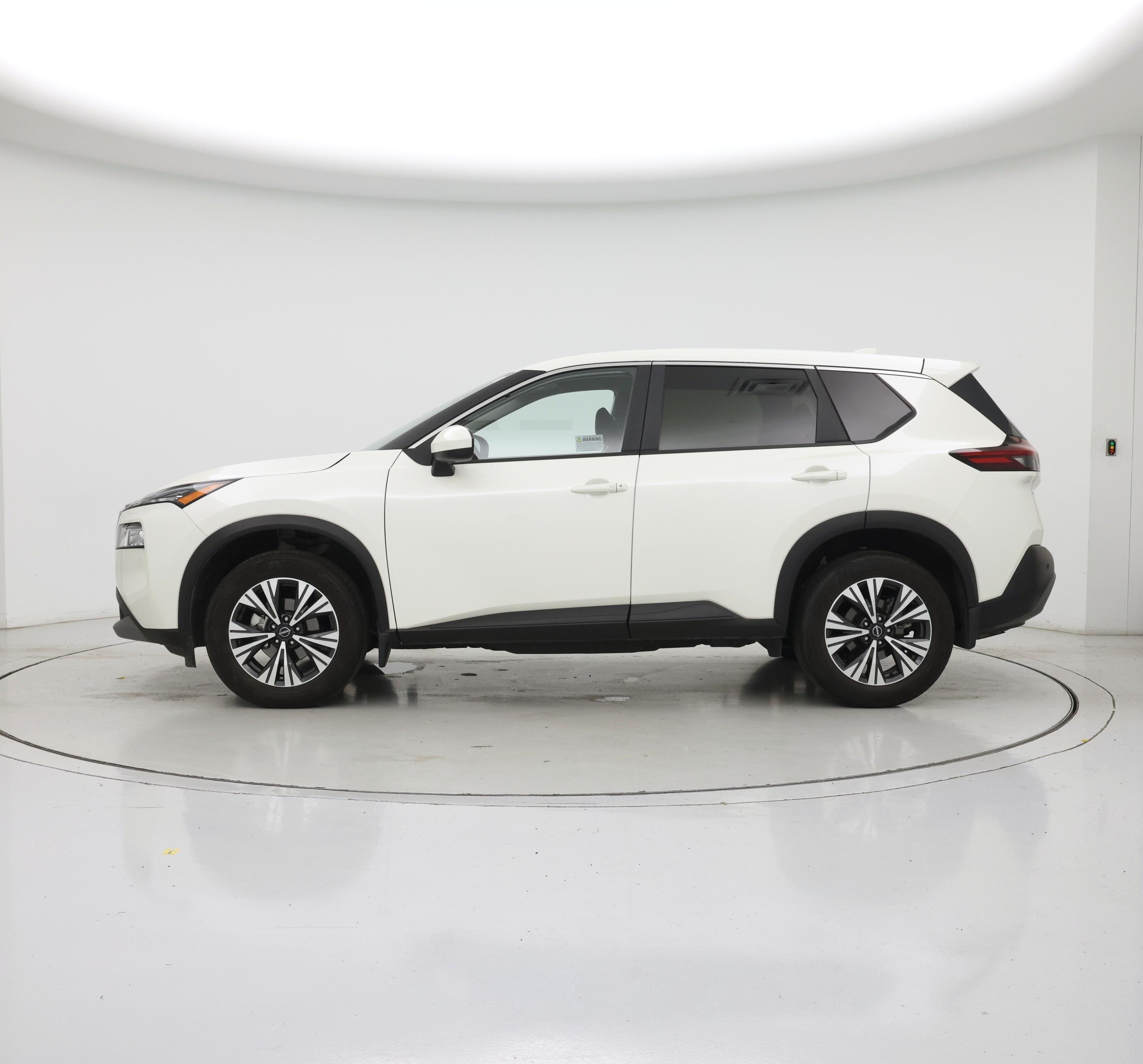 Thumbnail: 2023 Nissan Rogue - 3