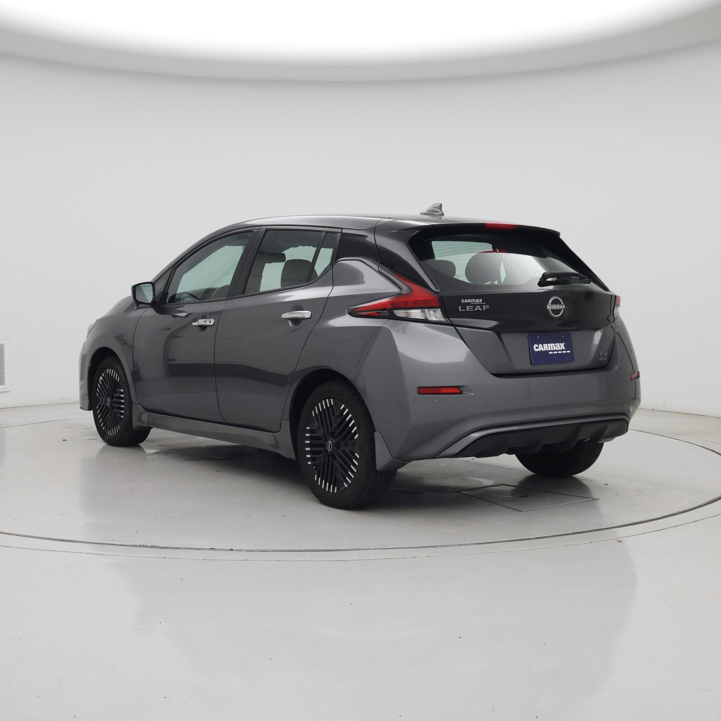 Thumbnail: 2025 Nissan Leaf - 2