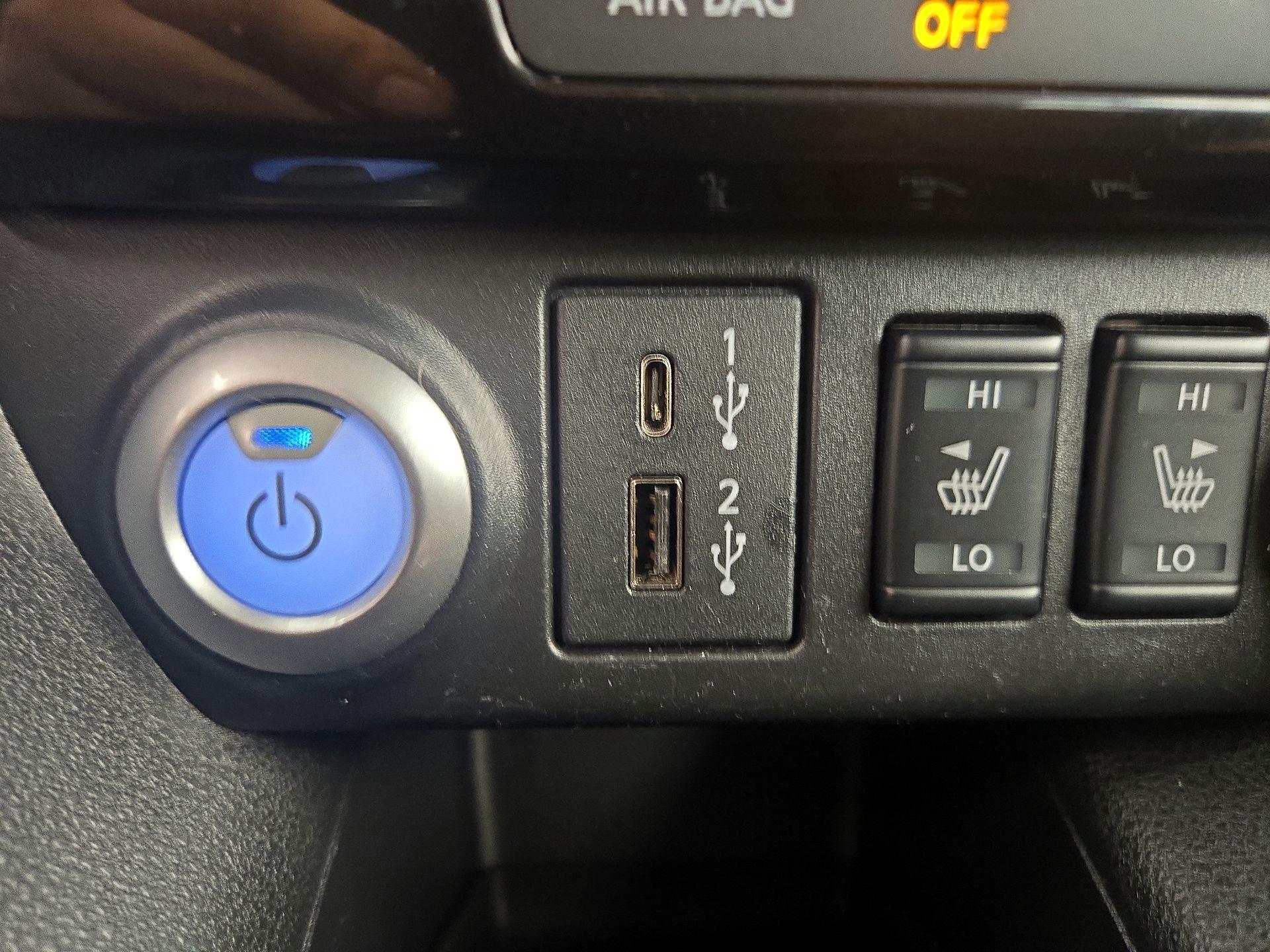 Thumbnail: 2025 Nissan Leaf - 19