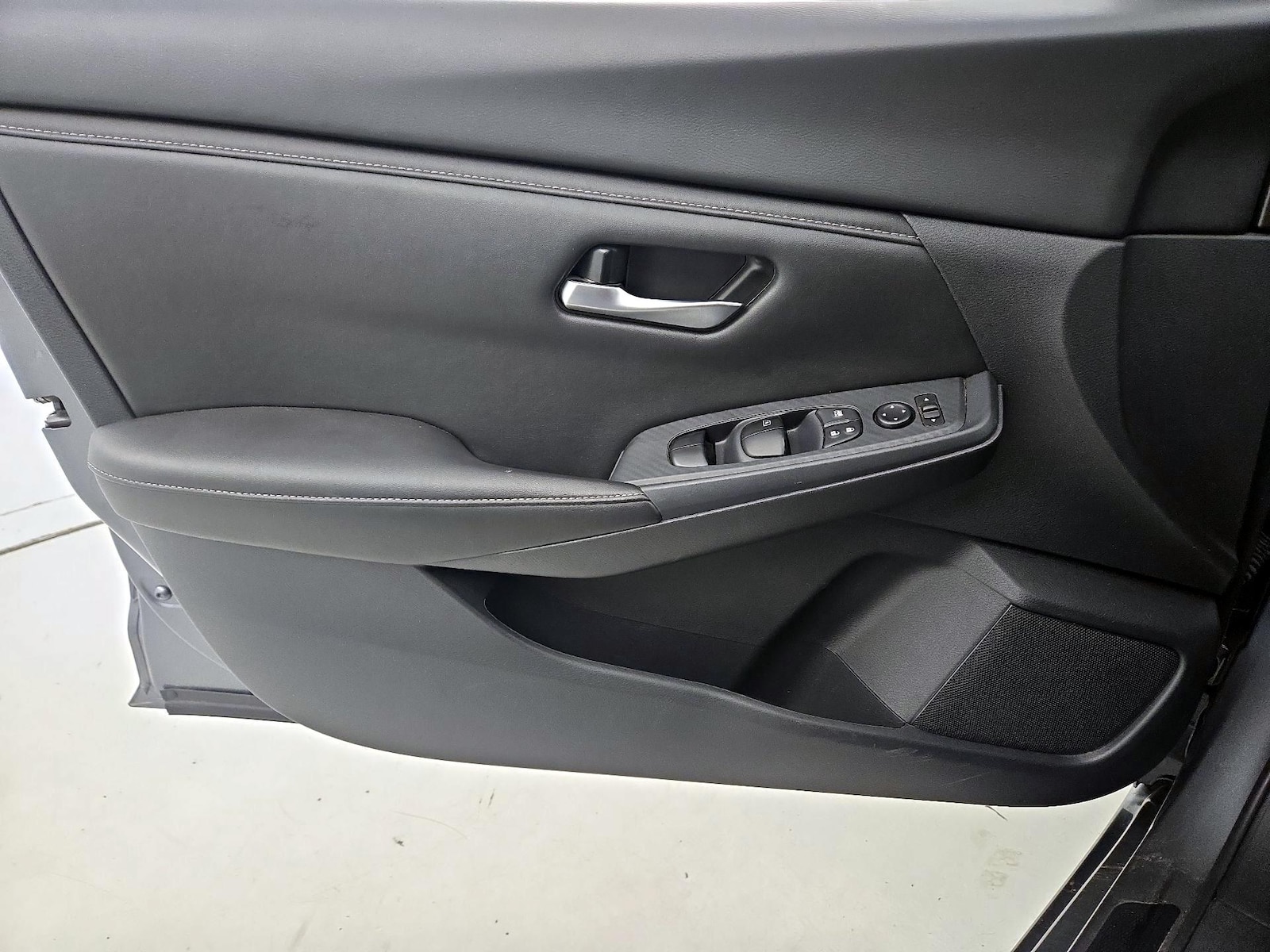 2024 Nissan Sentra SV - Photo 13