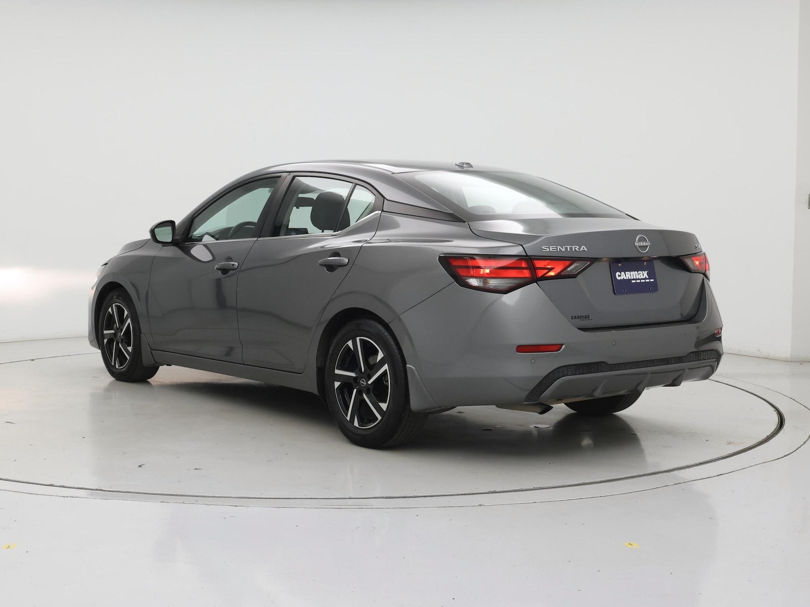 2024 Nissan Sentra SV - Photo 3