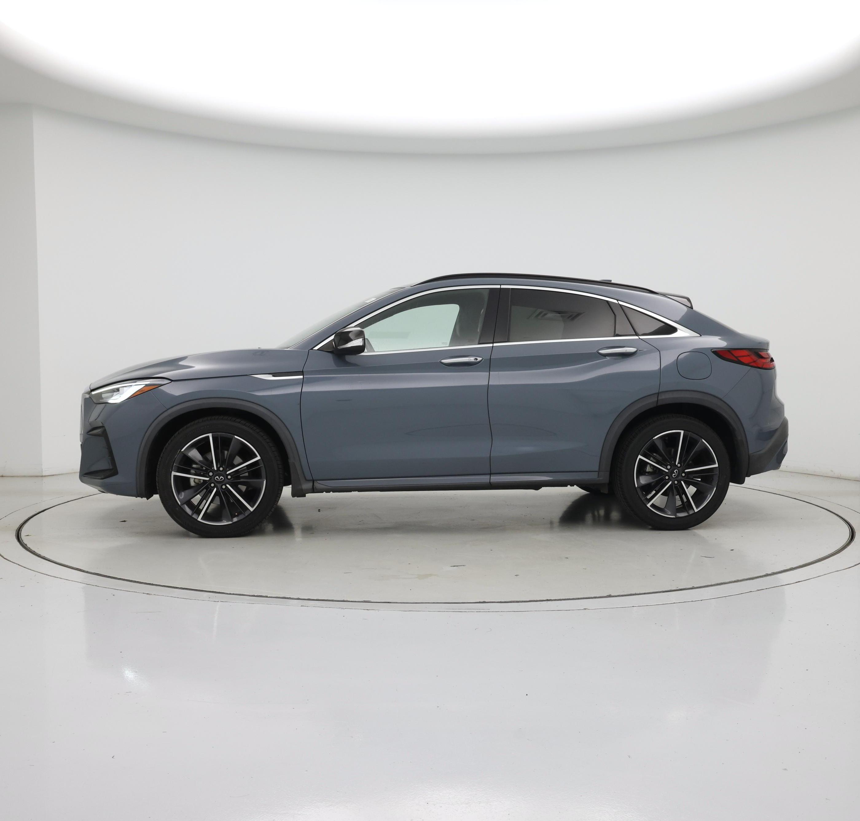 Thumbnail: 2023 INFINITI QX55 - 3