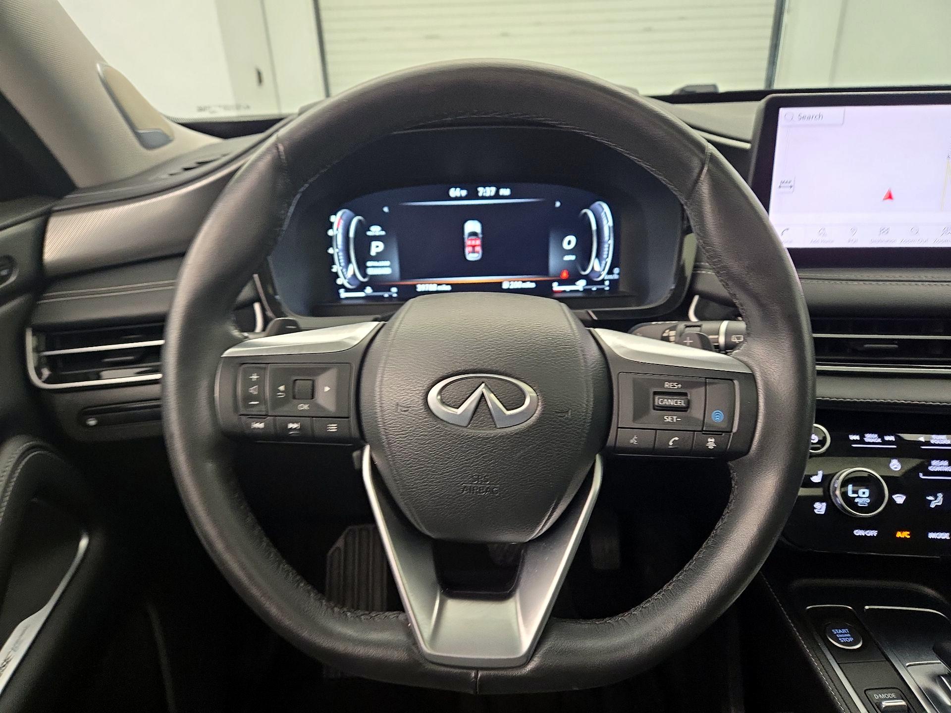 Thumbnail: 2023 INFINITI QX60 - 10