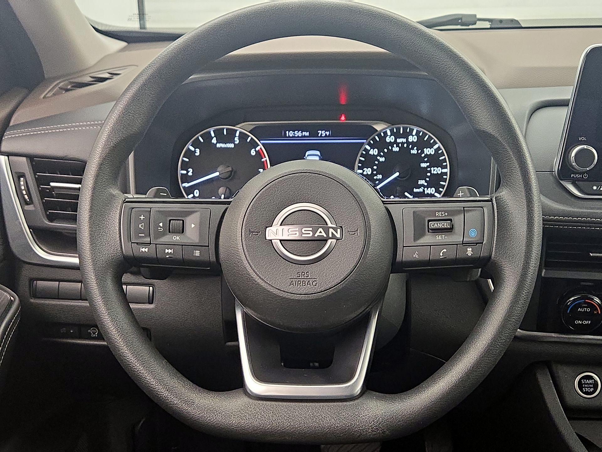 Thumbnail: 2023 Nissan Rogue - 10
