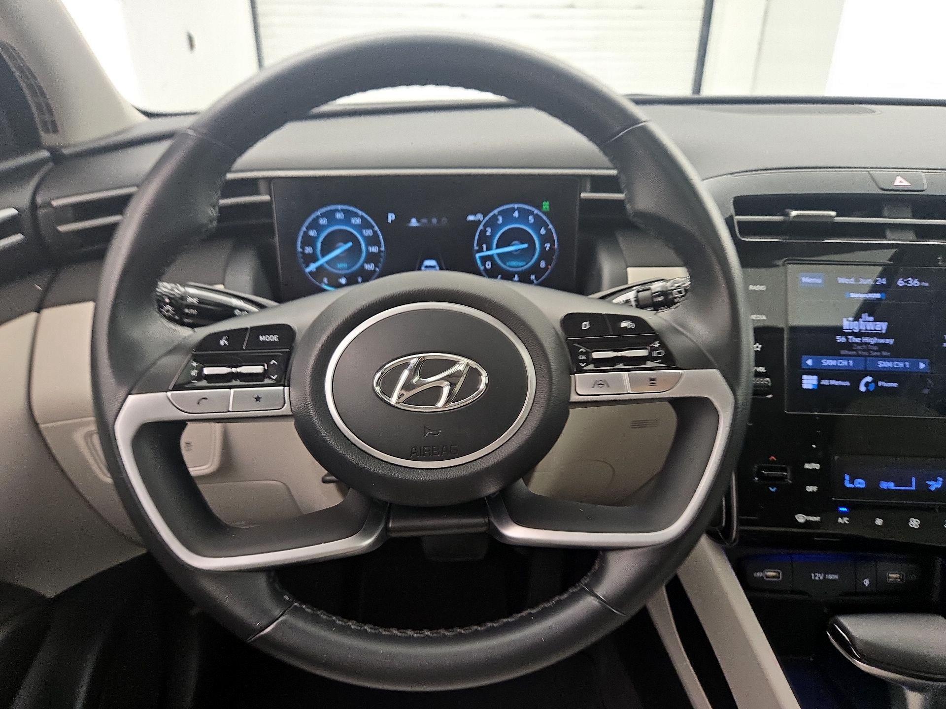 Thumbnail: 2023 Hyundai Tucson - 10