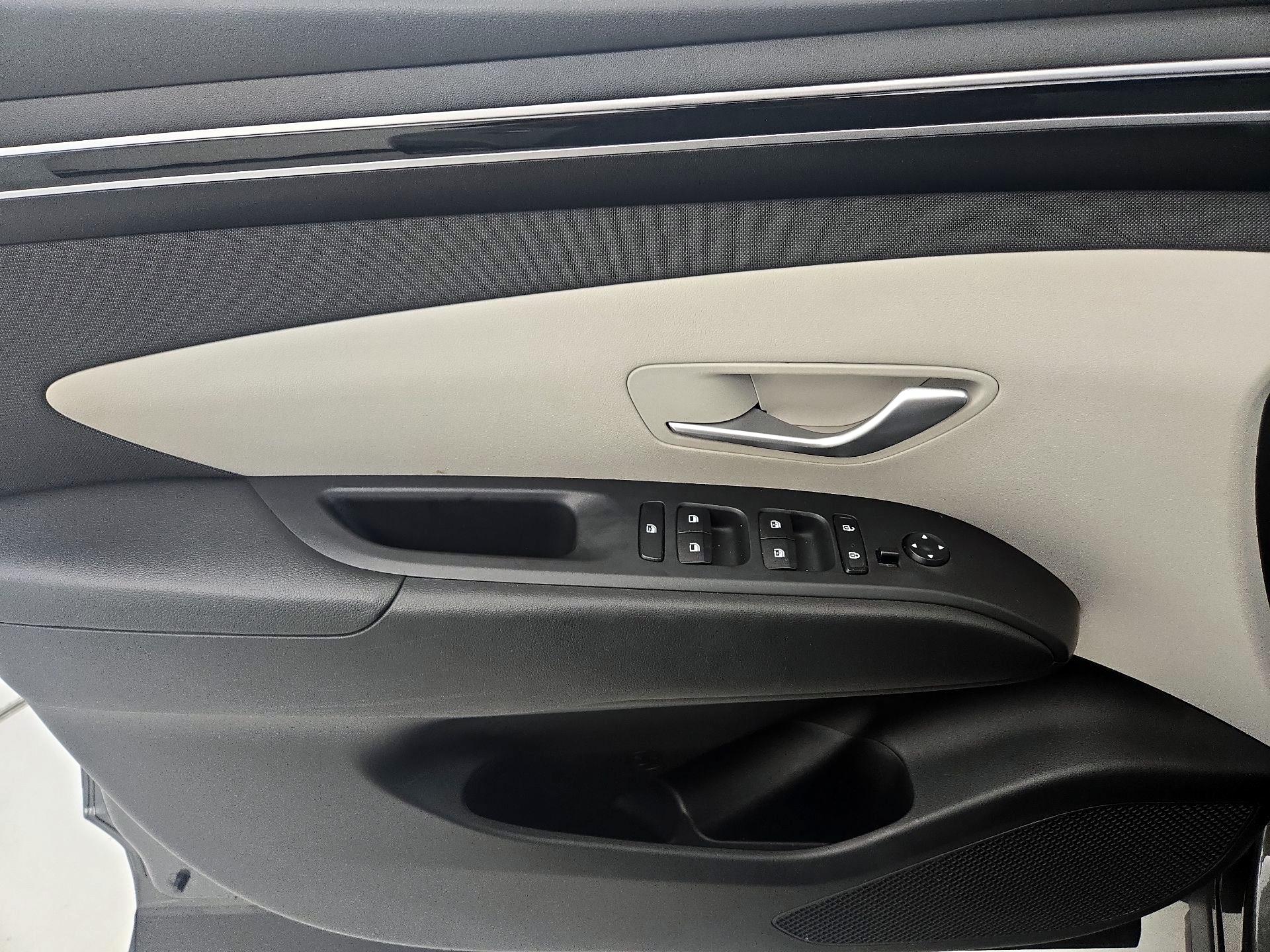 Thumbnail: 2023 Hyundai Tucson - 12