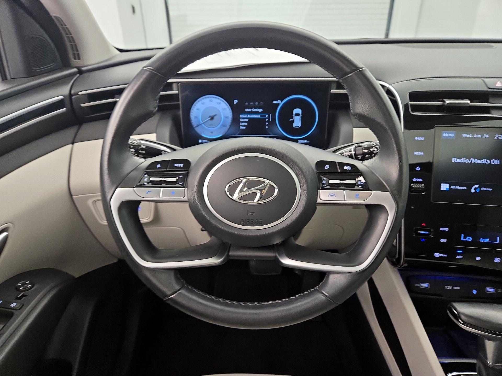 Thumbnail: 2023 Hyundai Tucson - 10