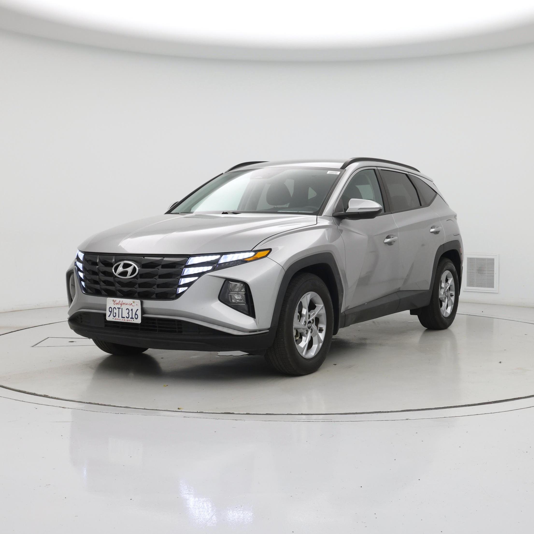 Thumbnail: 2023 Hyundai Tucson - 4