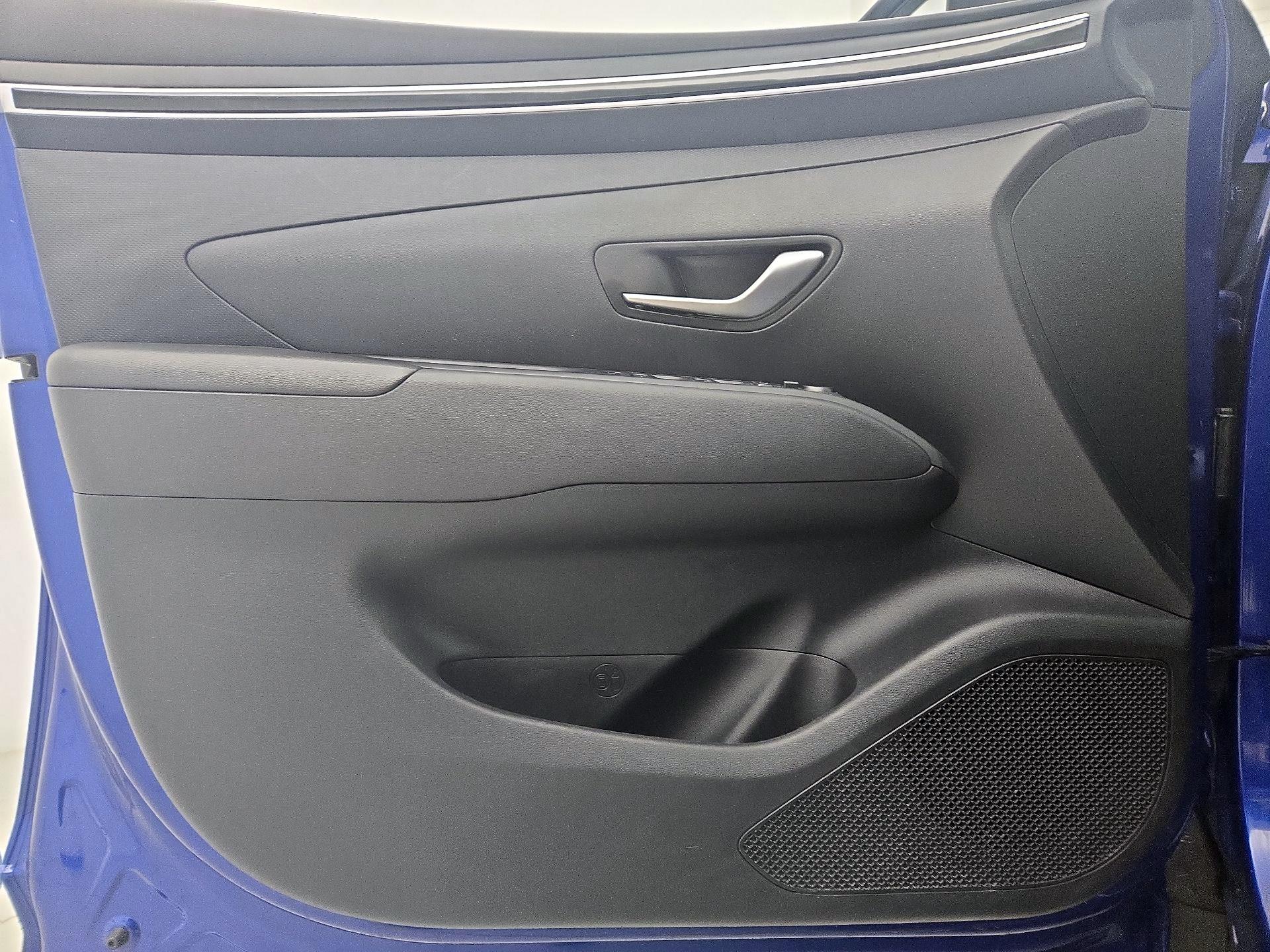 Thumbnail: 2023 Hyundai Tucson - 12