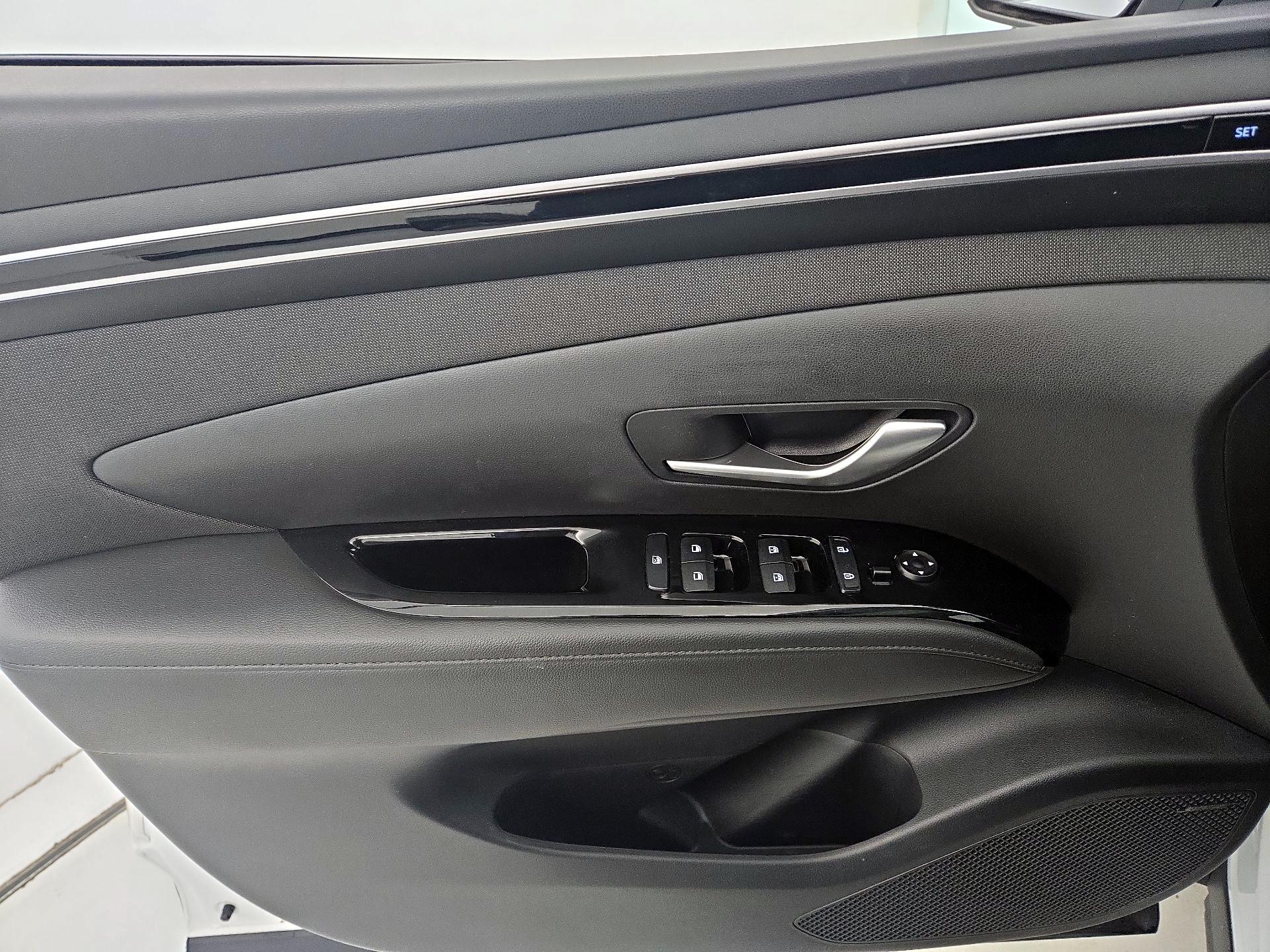 Thumbnail: 2023 Hyundai Tucson - 12