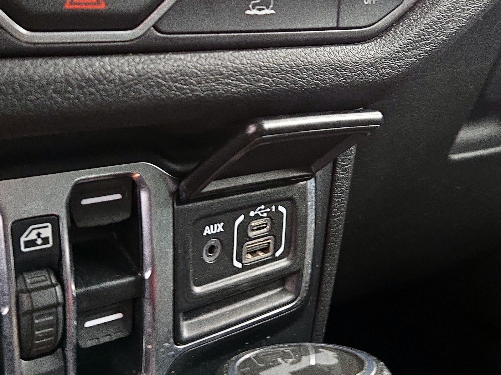 2024 Jeep Wrangler 4-Door Willys - Photo 19