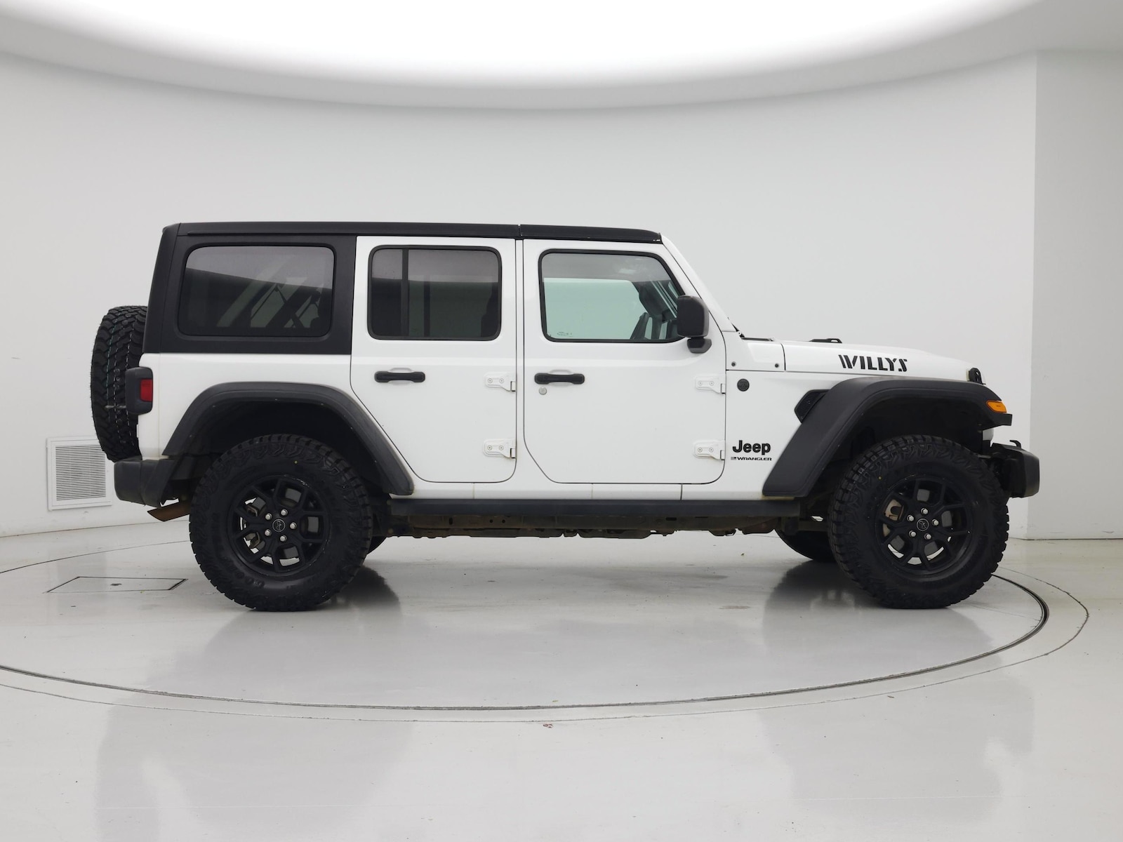 2024 Jeep Wrangler 4-Door Willys - Photo 8