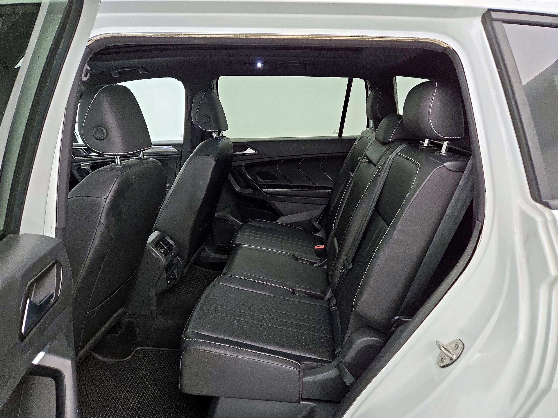 Thumbnail: 2023 Volkswagen Tiguan - 20