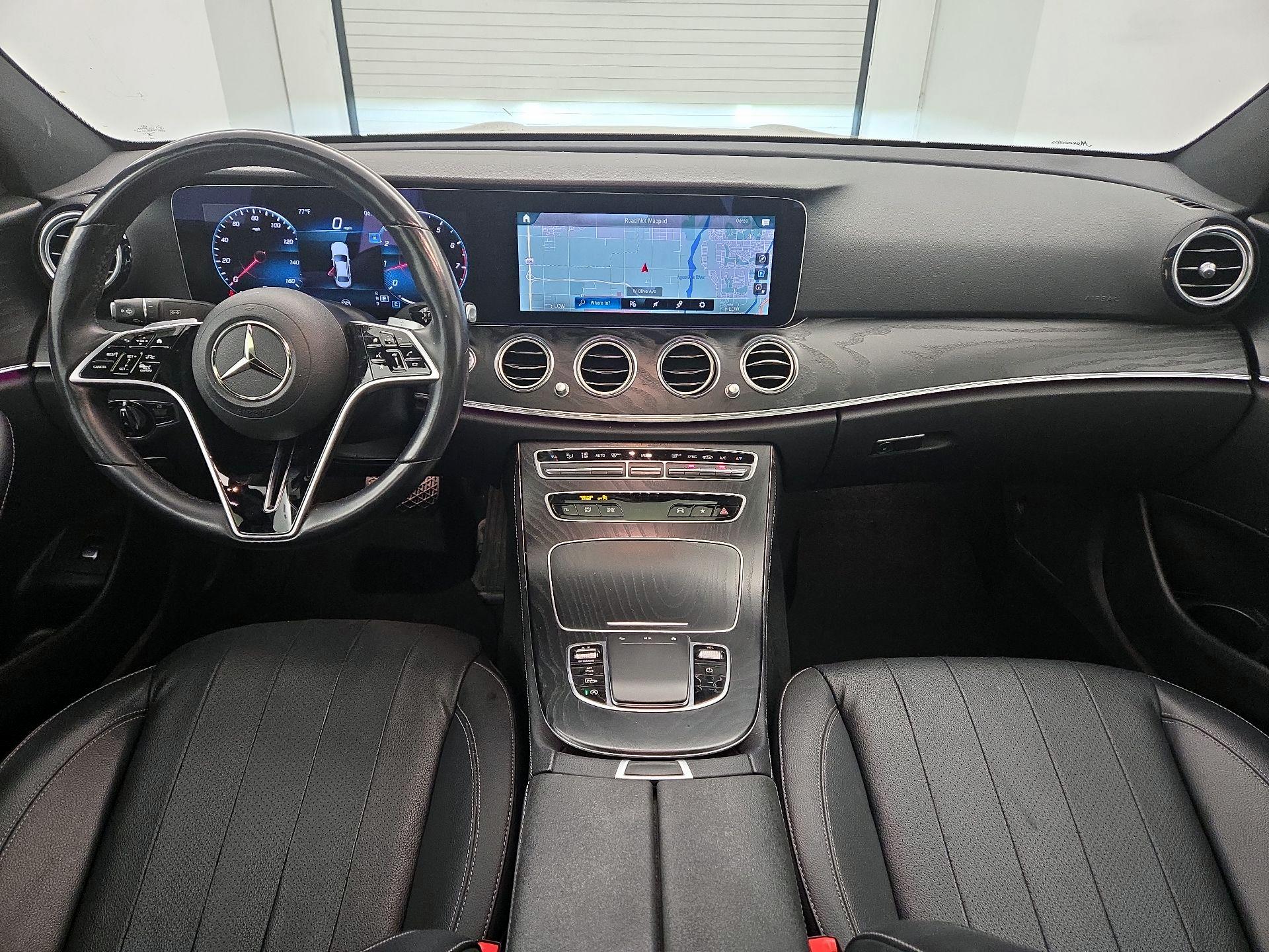Thumbnail: 2022 Mercedes-Benz E-Class - 9
