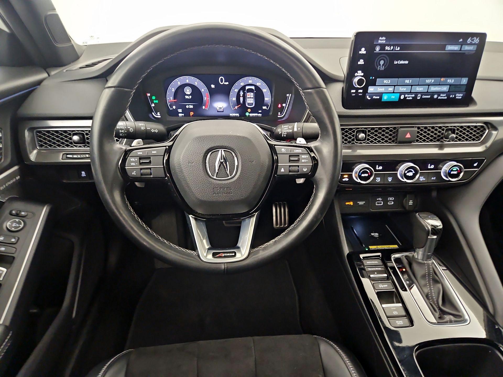 Thumbnail: 2023 Acura Integra - 10