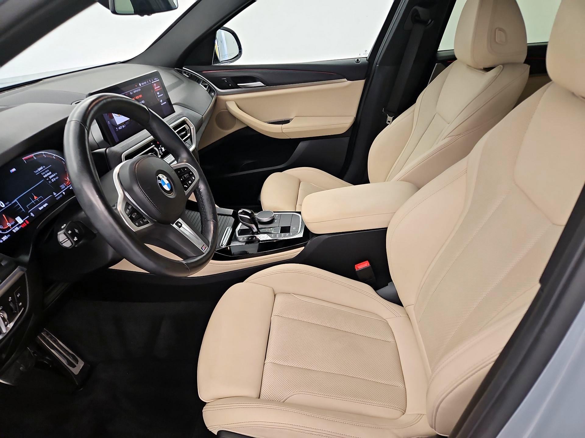 Thumbnail: 2023 BMW X4 - 11
