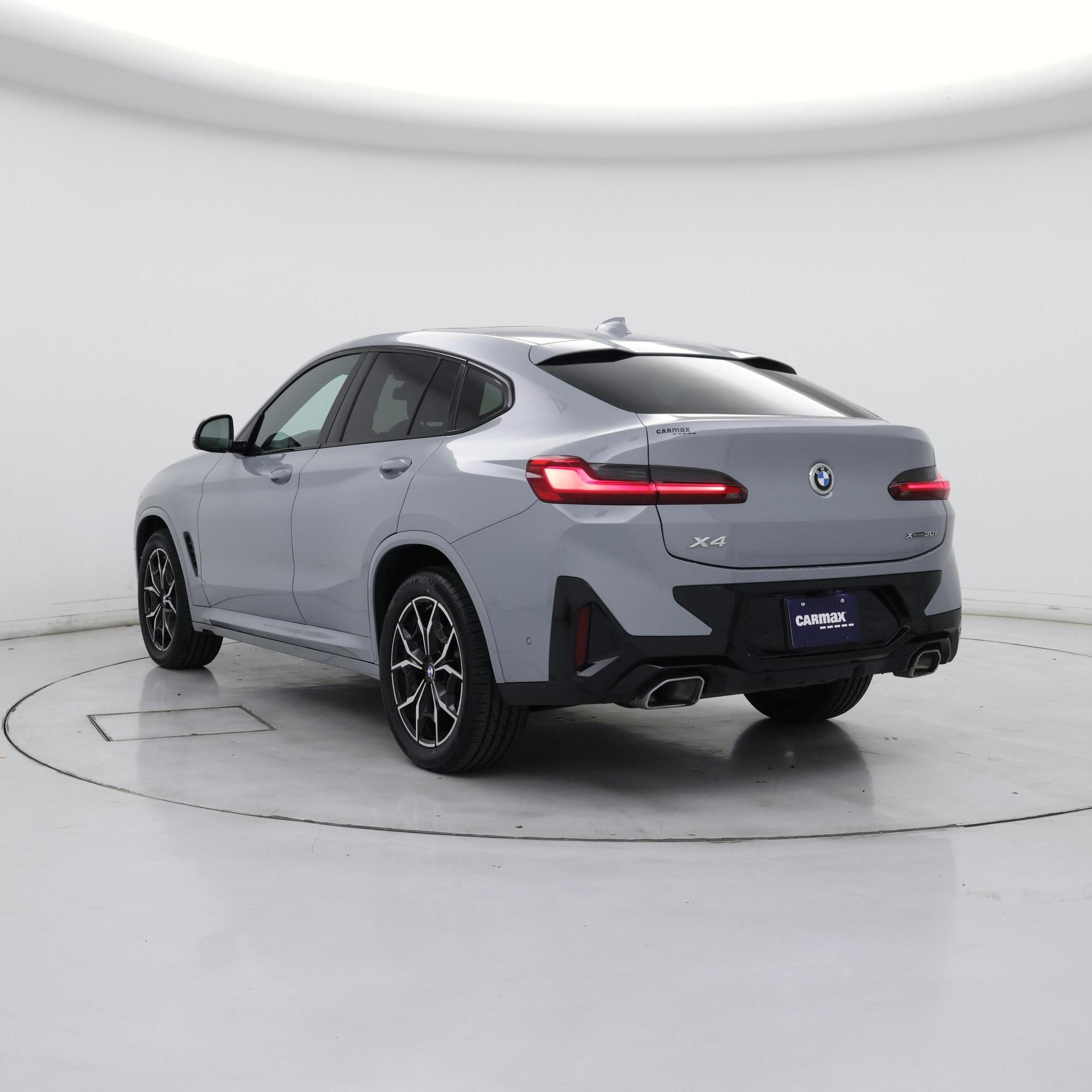 Thumbnail: 2023 BMW X4 - 2