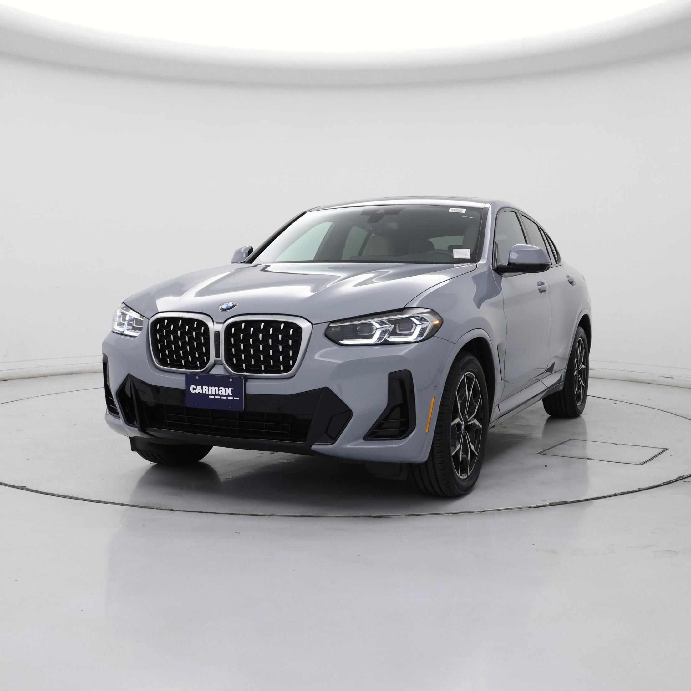Thumbnail: 2023 BMW X4 - 4