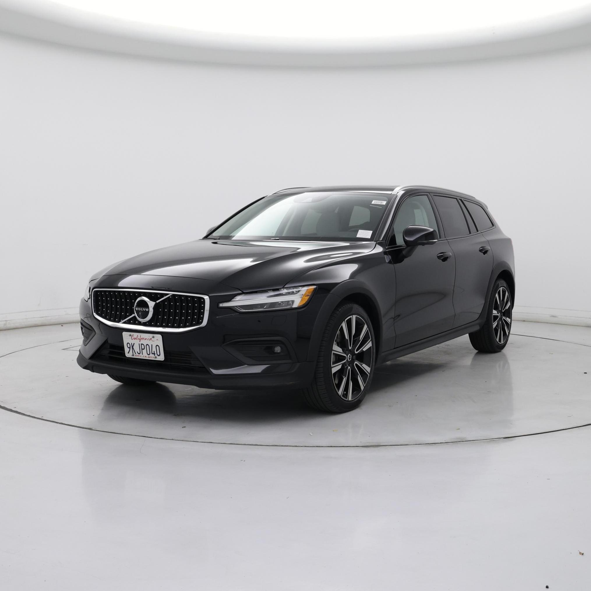 Thumbnail: 2022 Volvo S60 - 4