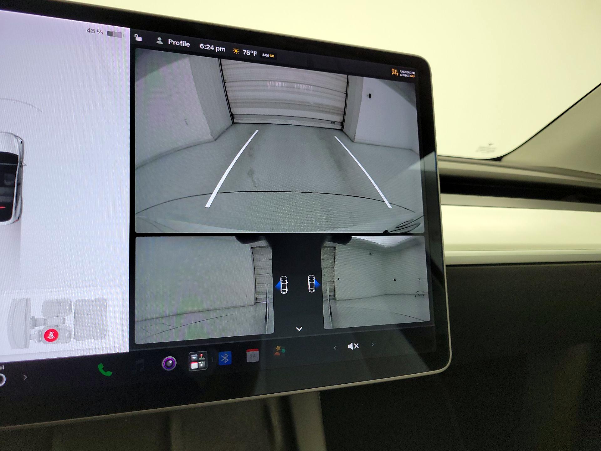Thumbnail: 2022 Tesla Model Y - 14