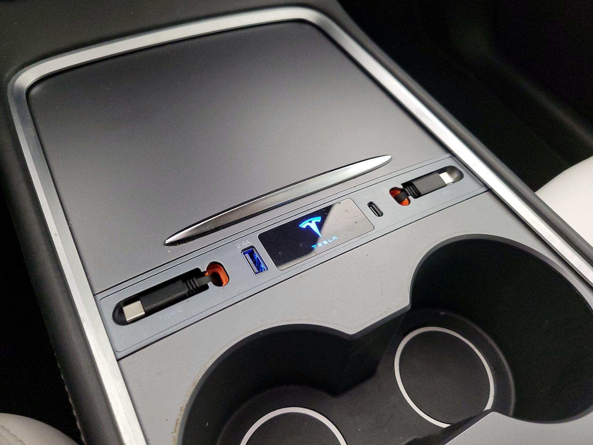 Thumbnail: 2022 Tesla Model Y - 18