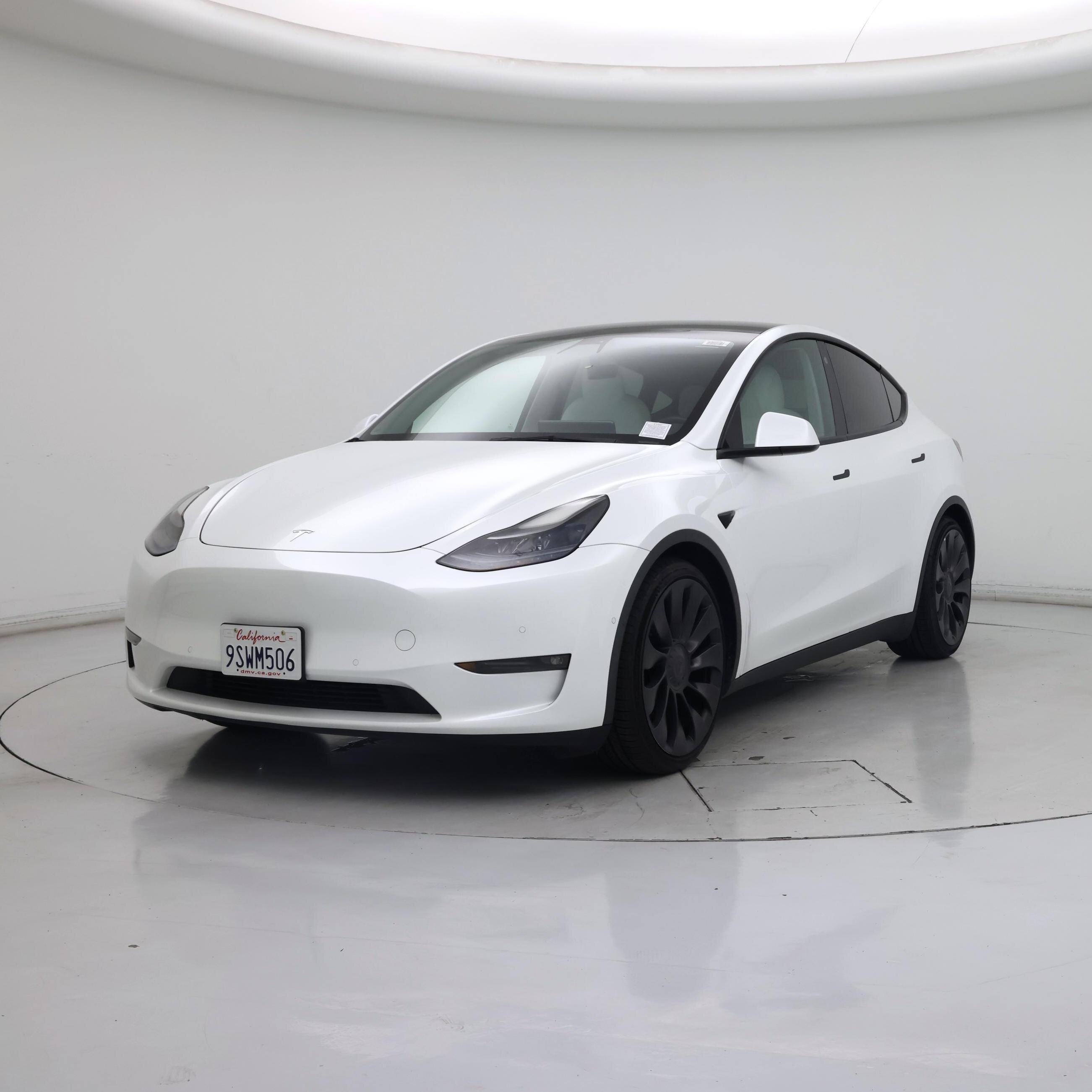 Thumbnail: 2022 Tesla Model Y - 4
