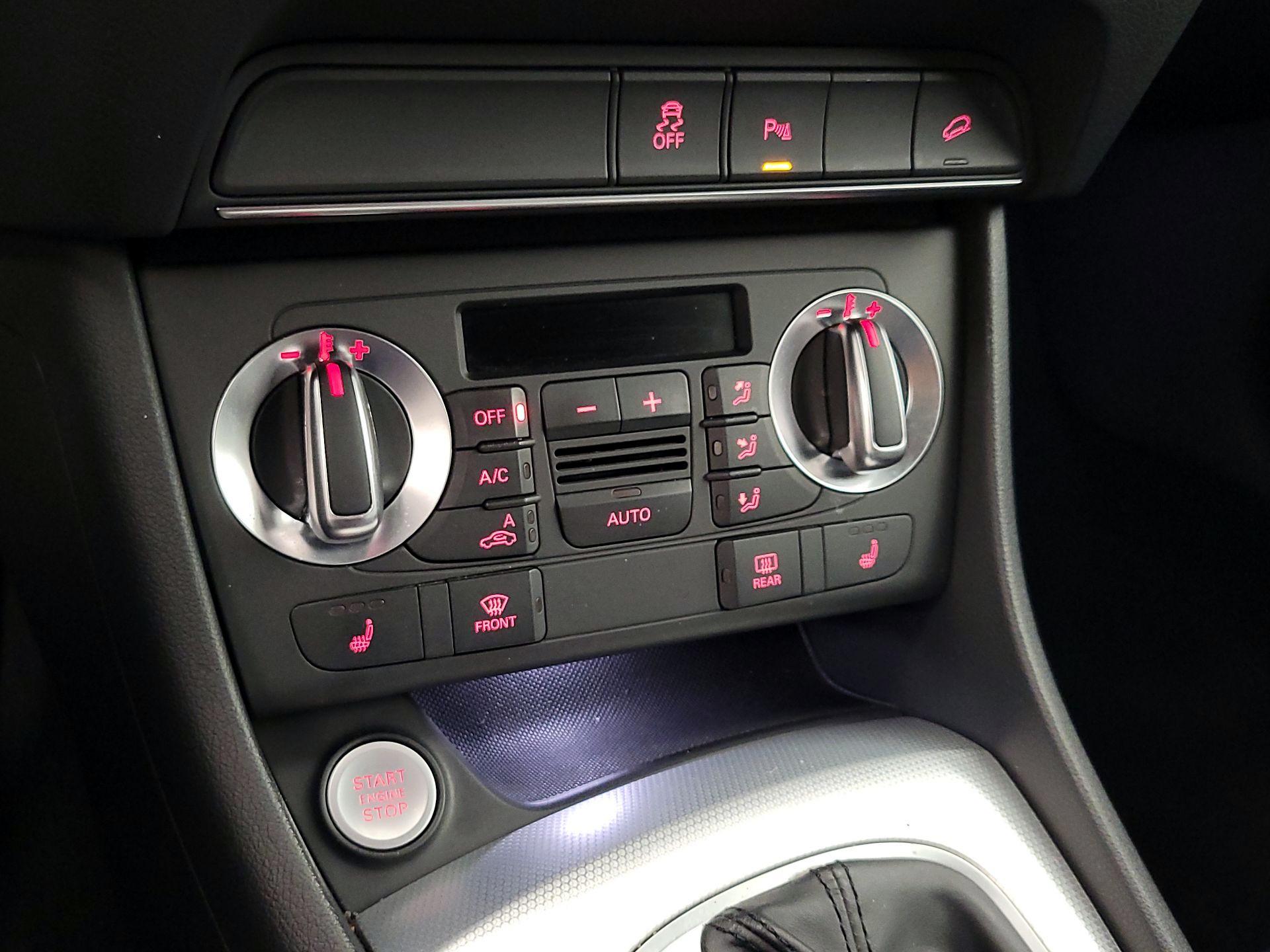 Thumbnail: 2015 Audi Q3 - 16