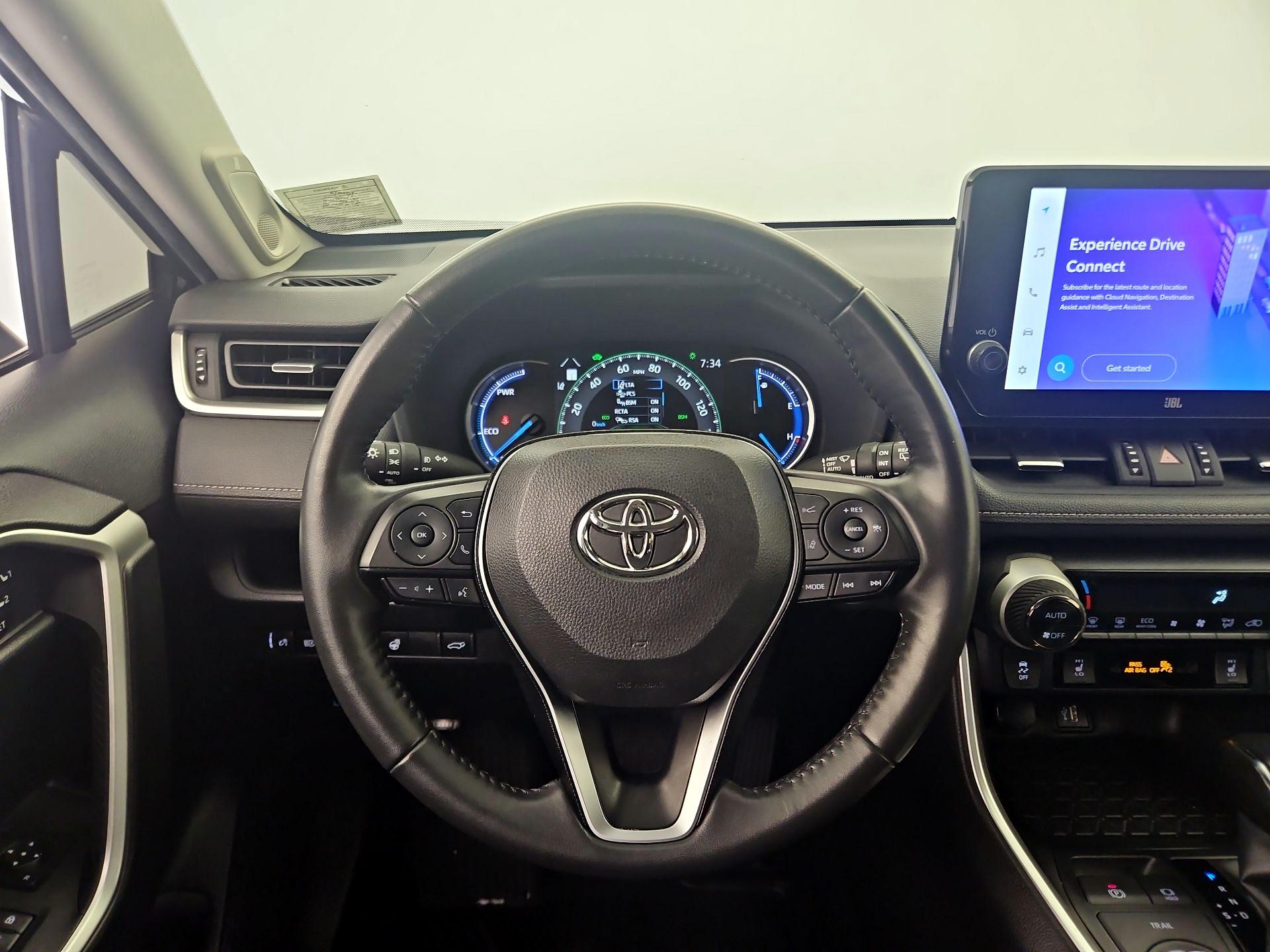 Thumbnail: 2024 Toyota RAV4 - 10