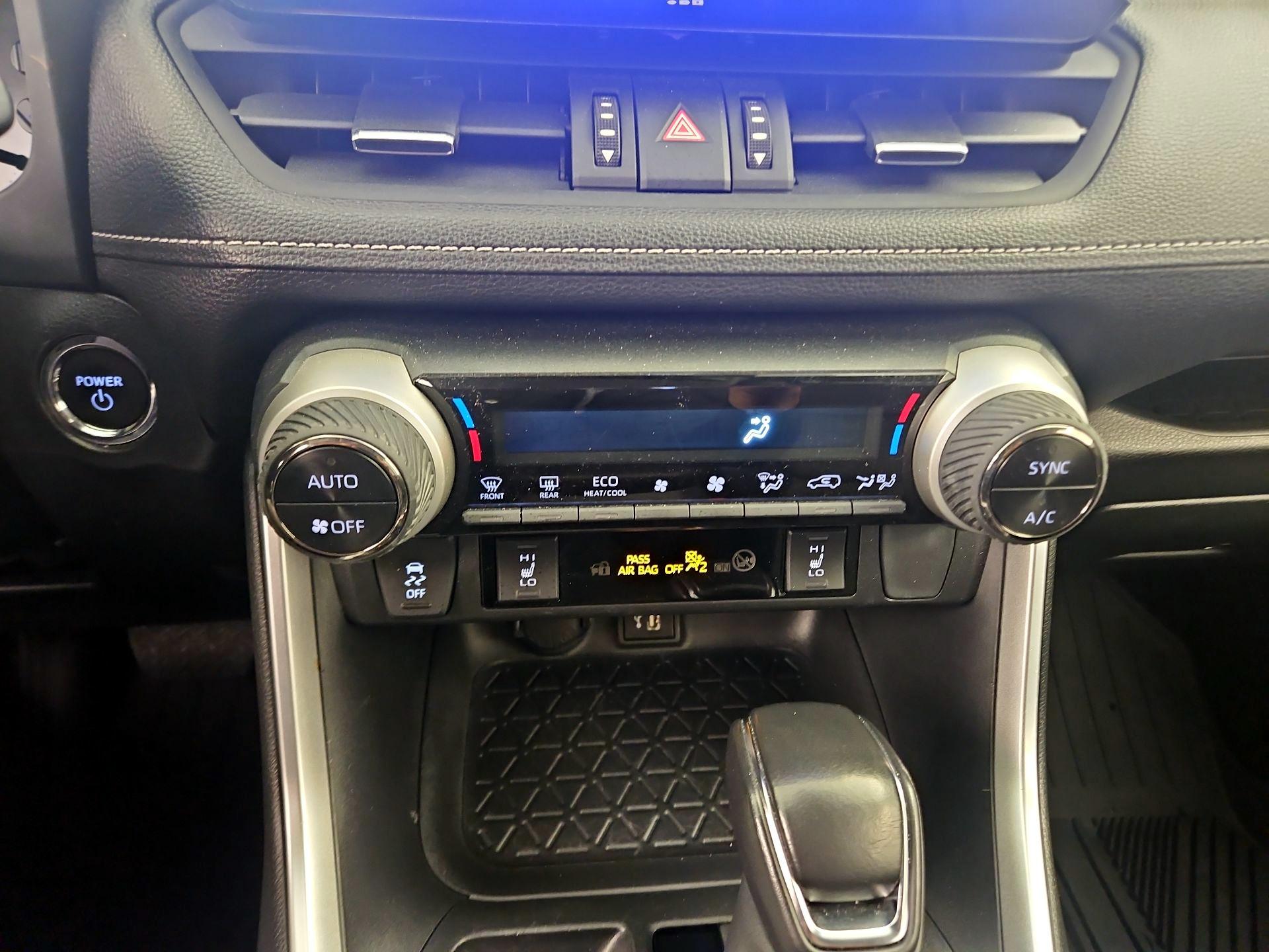 Thumbnail: 2024 Toyota RAV4 - 16