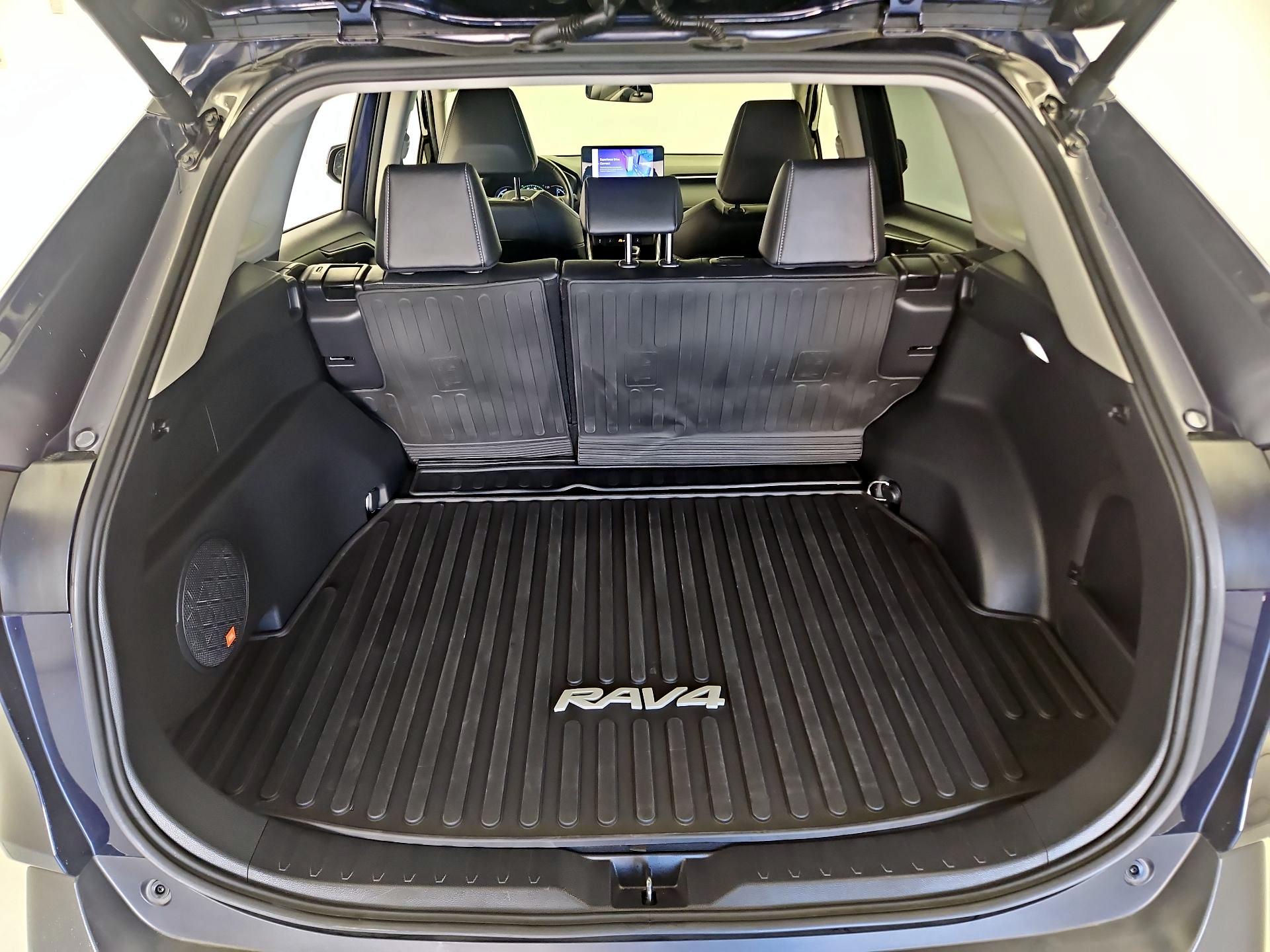 Thumbnail: 2024 Toyota RAV4 - 20