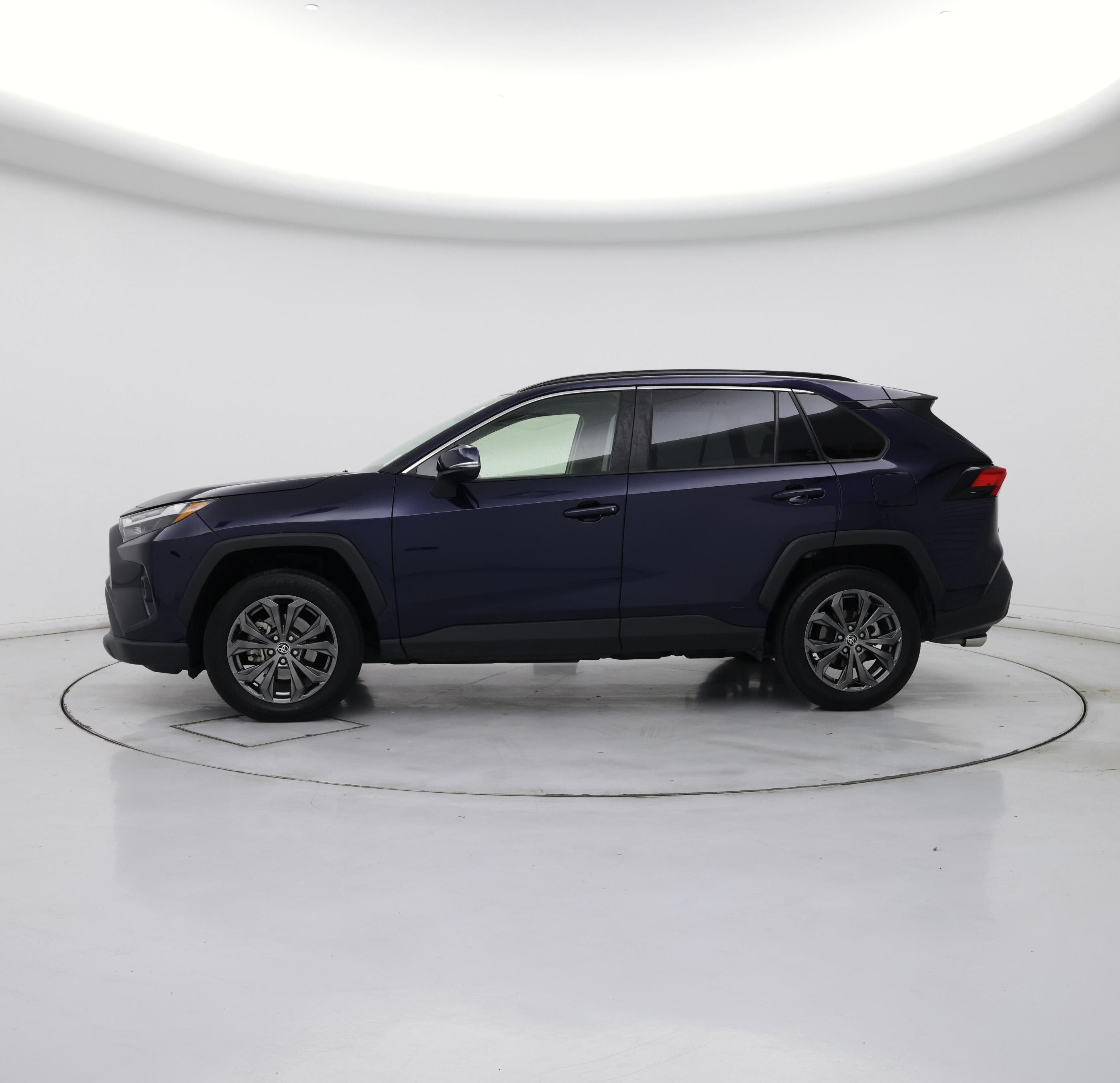 Thumbnail: 2024 Toyota RAV4 - 3