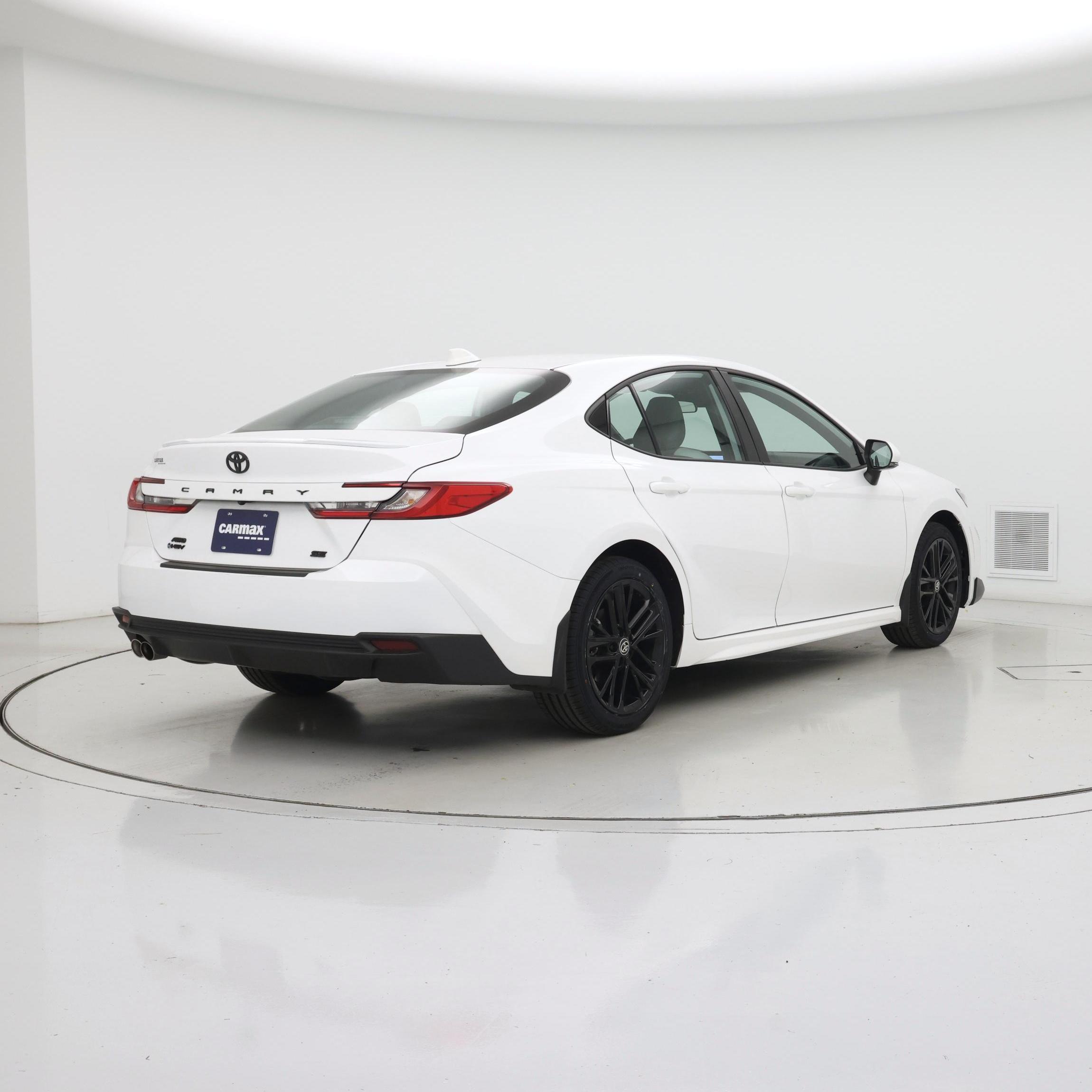 Thumbnail: 2025 Toyota Camry - 8