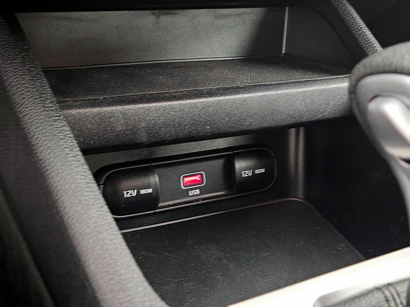 2023 Kia Forte LXS - Photo 19