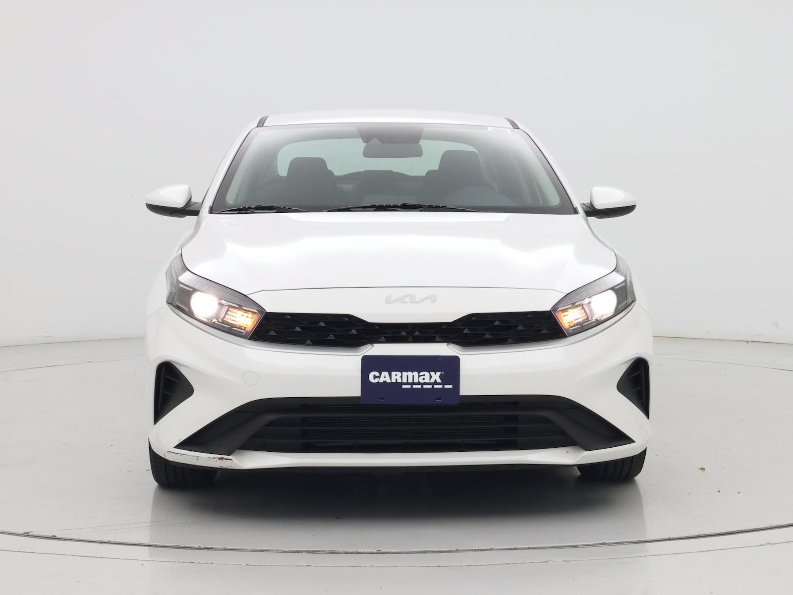 2023 Kia Forte LXS - Photo 6