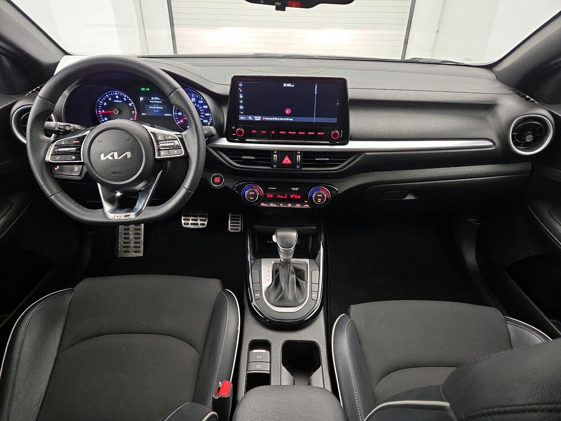 Thumbnail: 2023 Kia Forte - 9