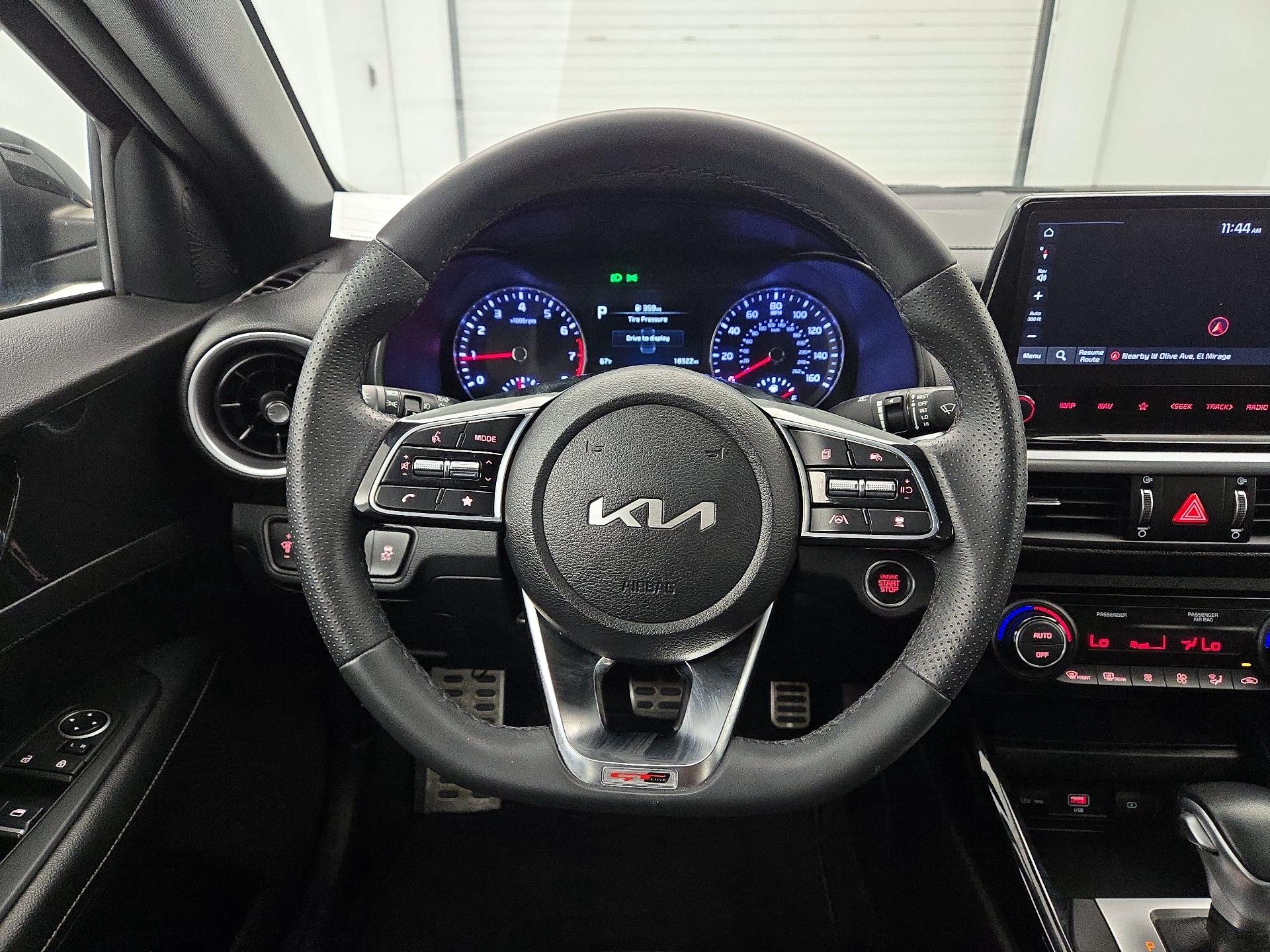 Thumbnail: 2023 Kia Forte - 10