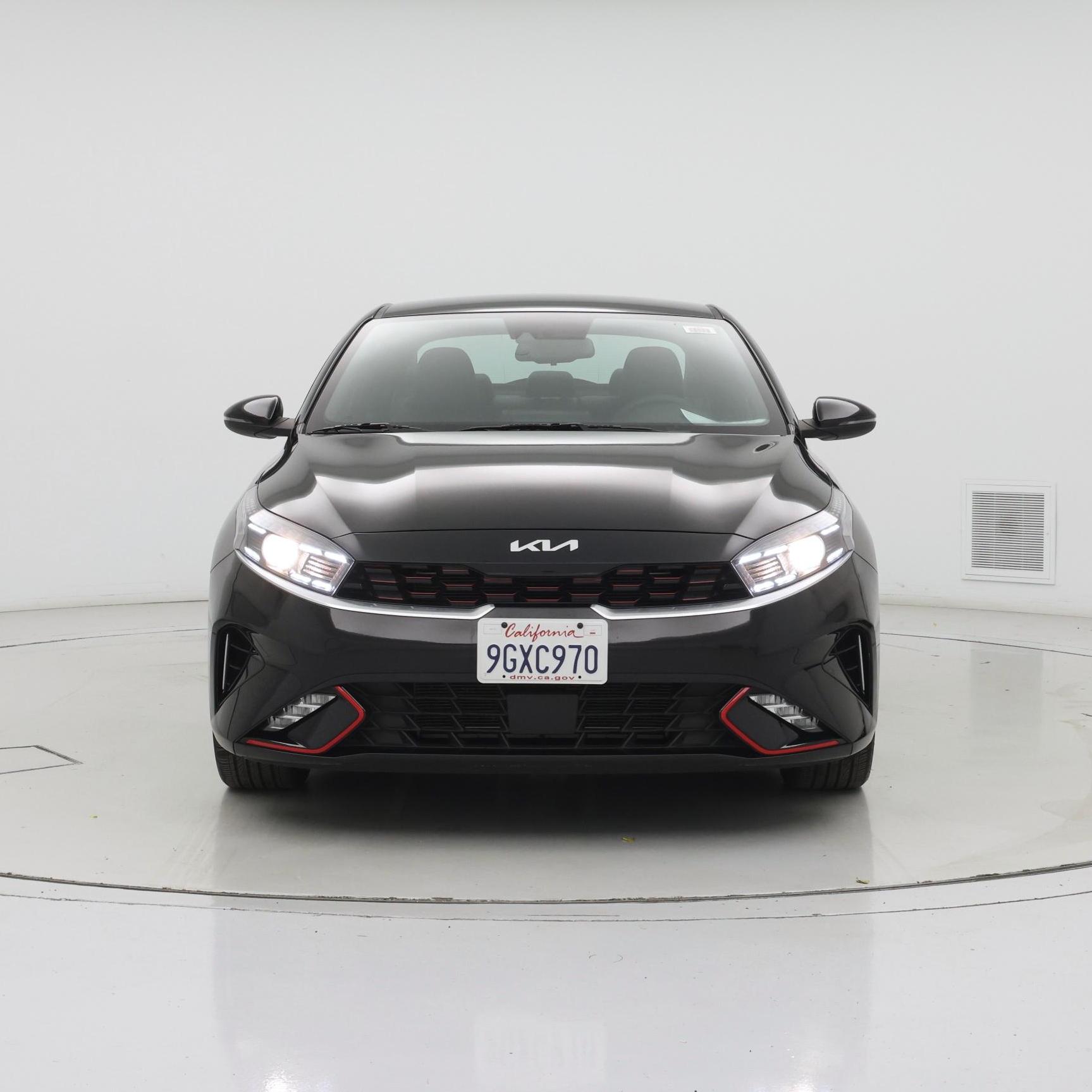 Thumbnail: 2023 Kia Forte - 5