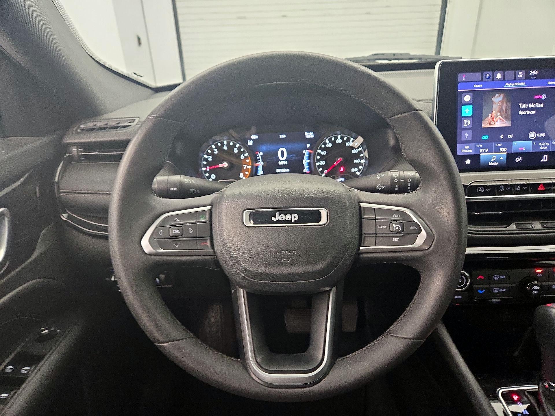 Thumbnail: 2023 Jeep Compass - 10