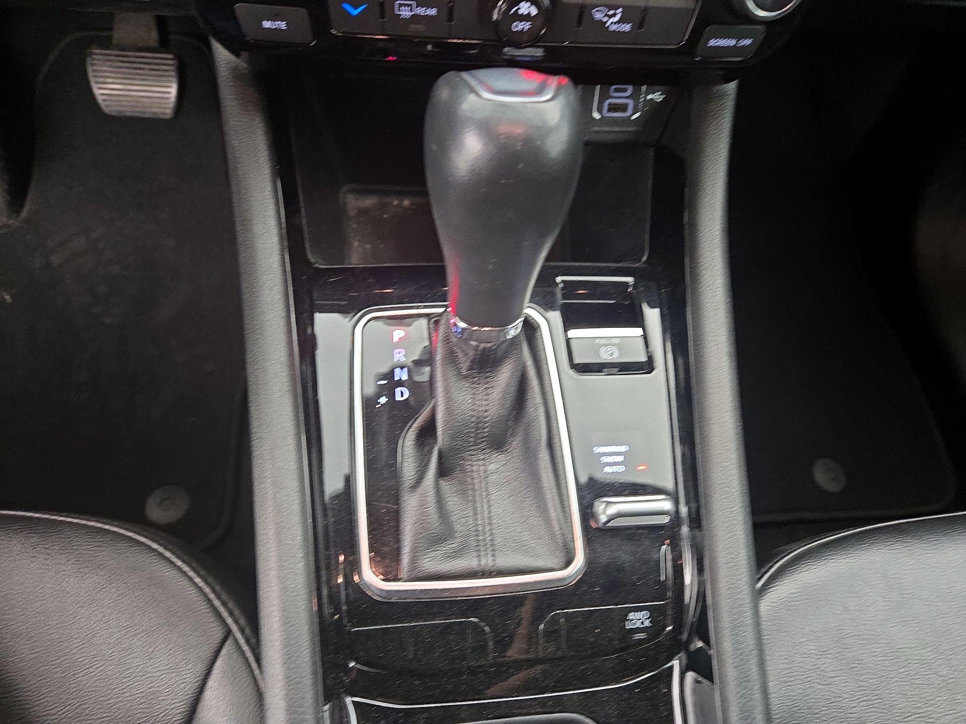 Thumbnail: 2023 Jeep Compass - 17