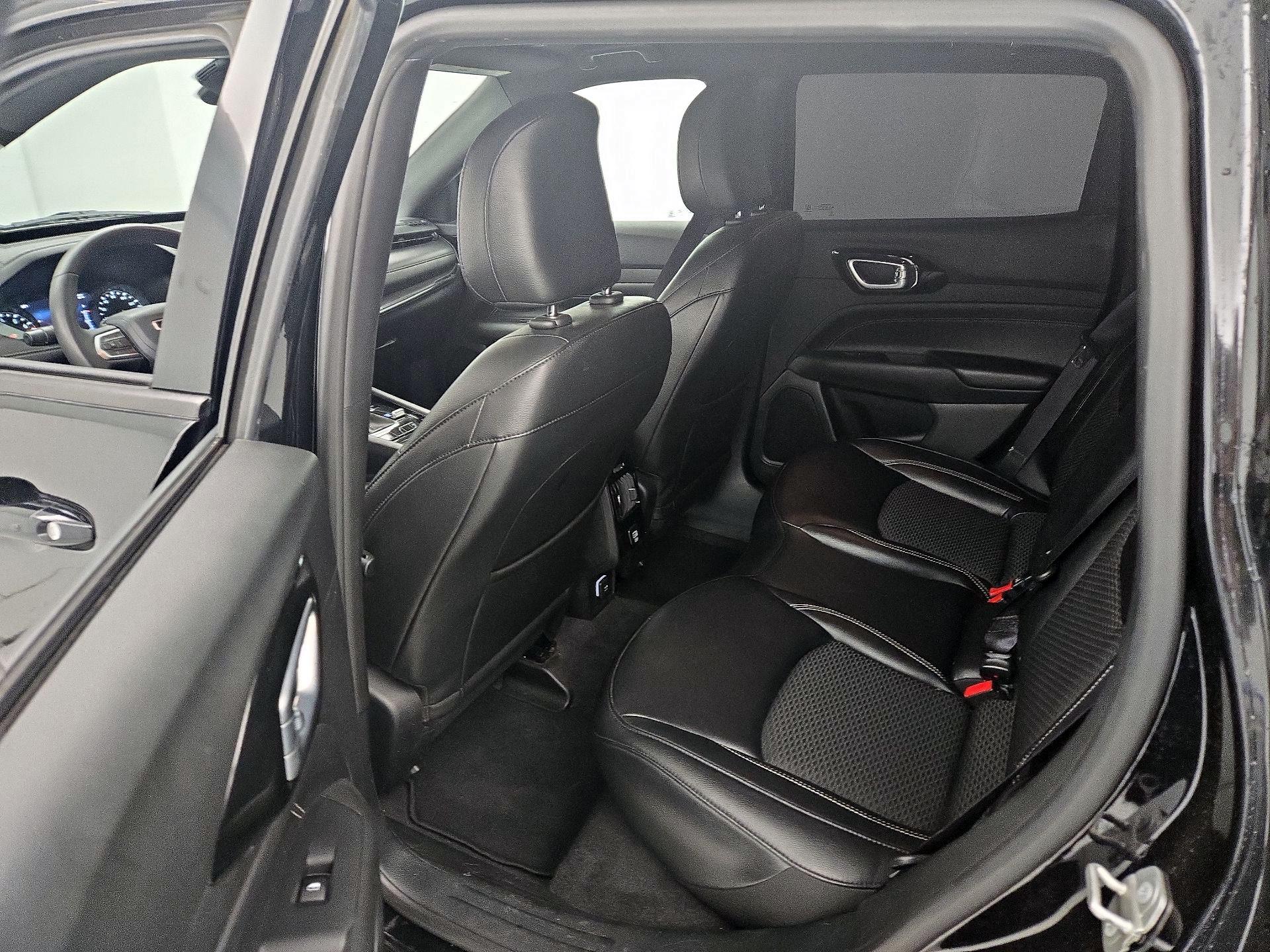 Thumbnail: 2023 Jeep Compass - 19