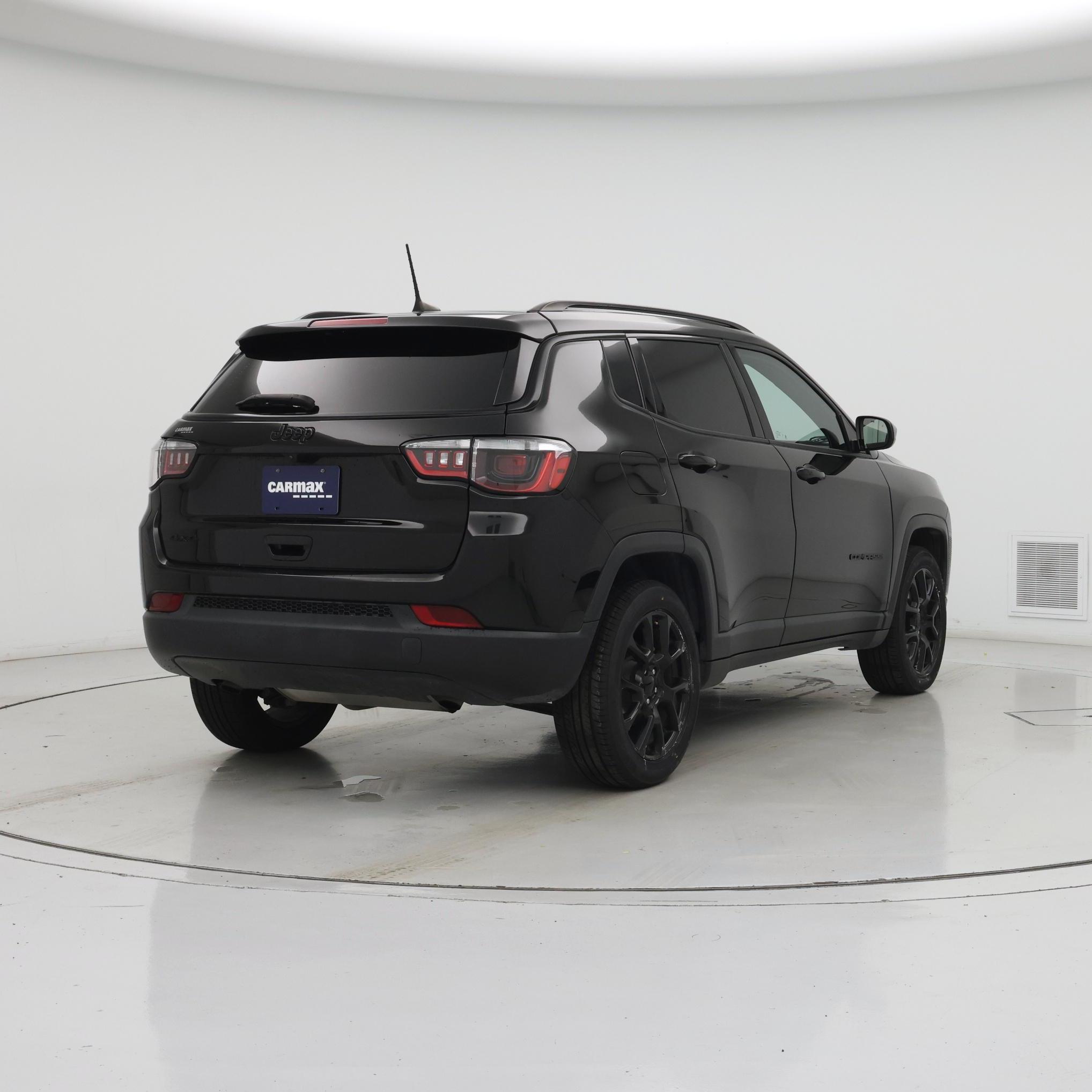 Thumbnail: 2023 Jeep Compass - 8