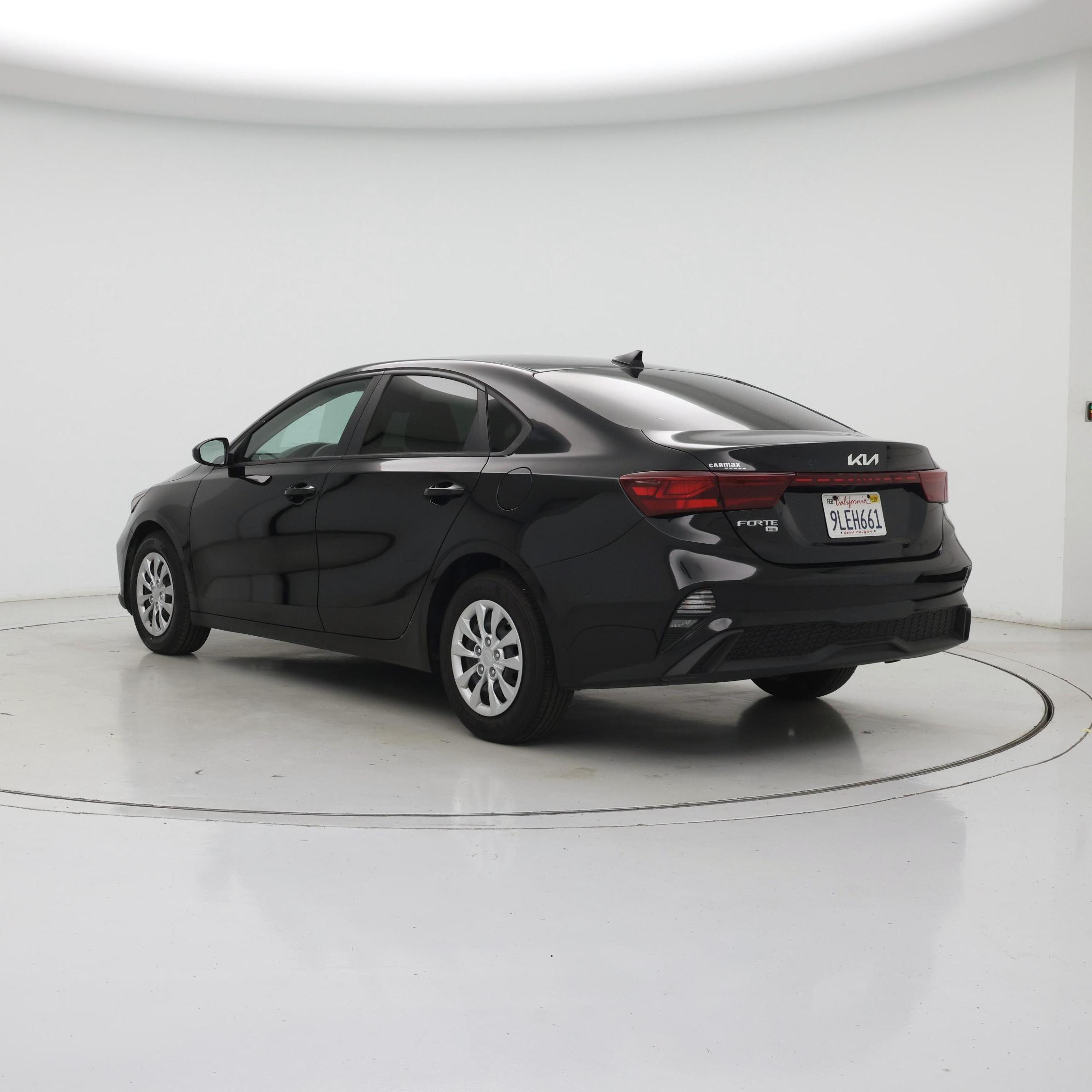 Thumbnail: 2024 Kia Forte - 2